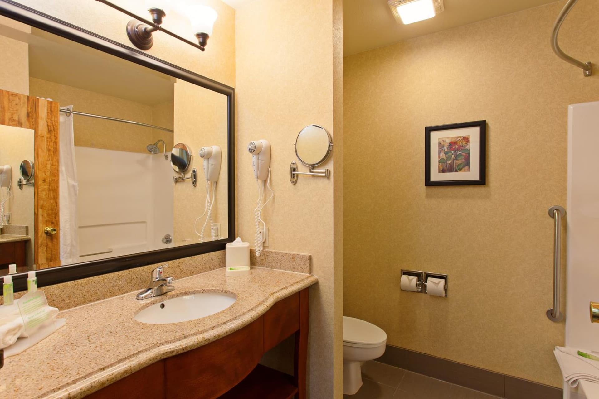 Holiday Inn Express Temecula by IHG gallery photo in Temecula, CA — image 15