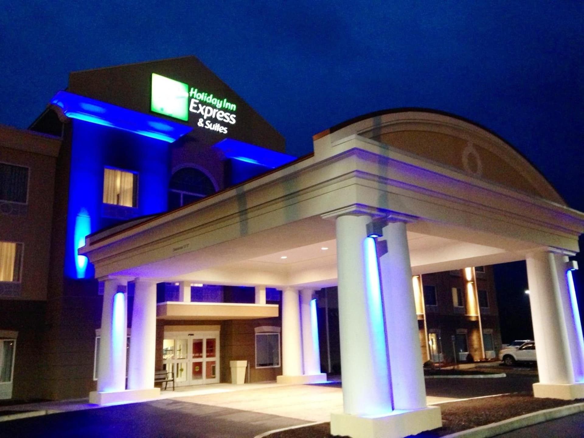 Holiday Inn Express & Suites Utica by IHG gallery photo in Utica, NY — image 17