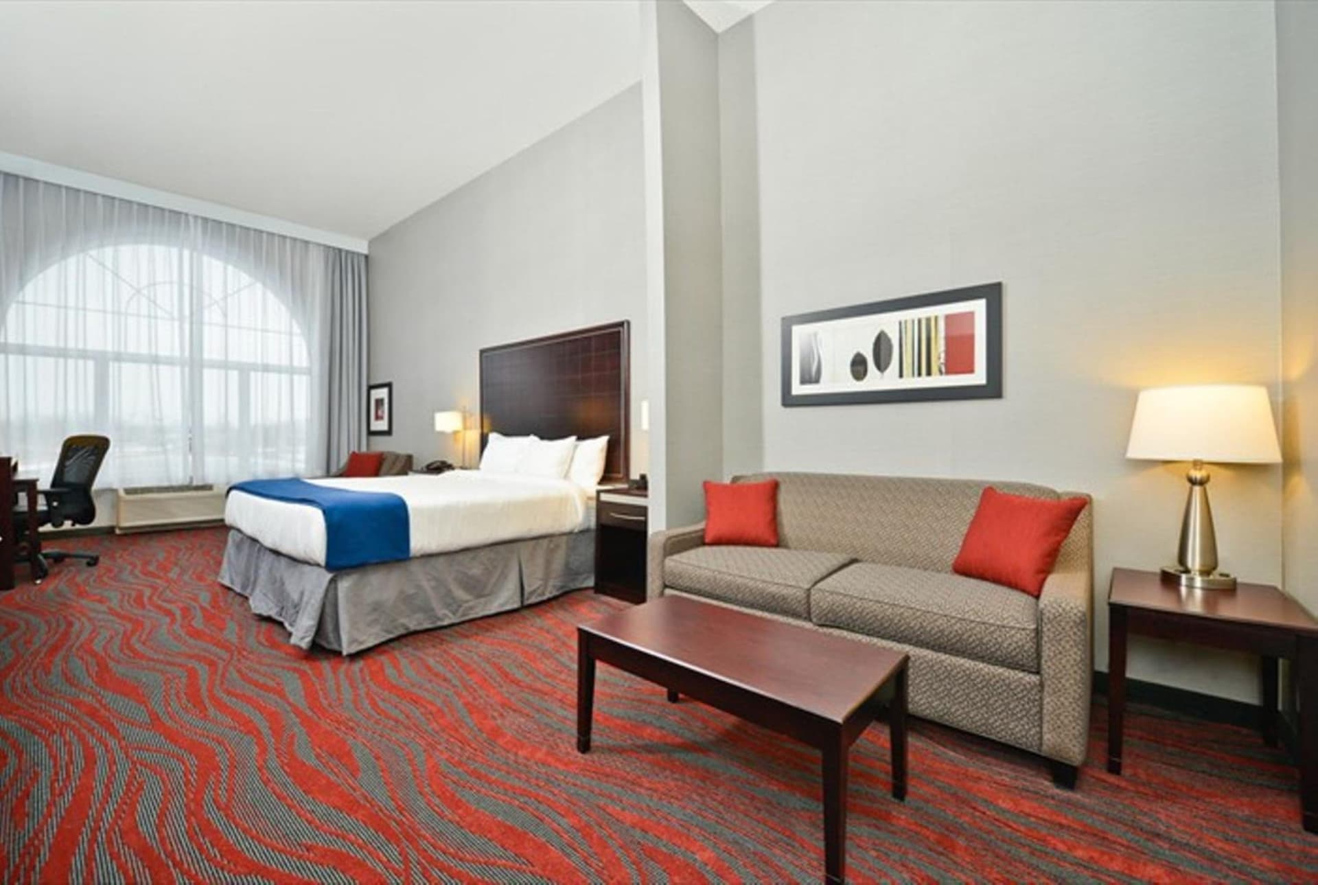 Holiday Inn Express & Suites Utica by IHG gallery photo in Utica, NY — image 10