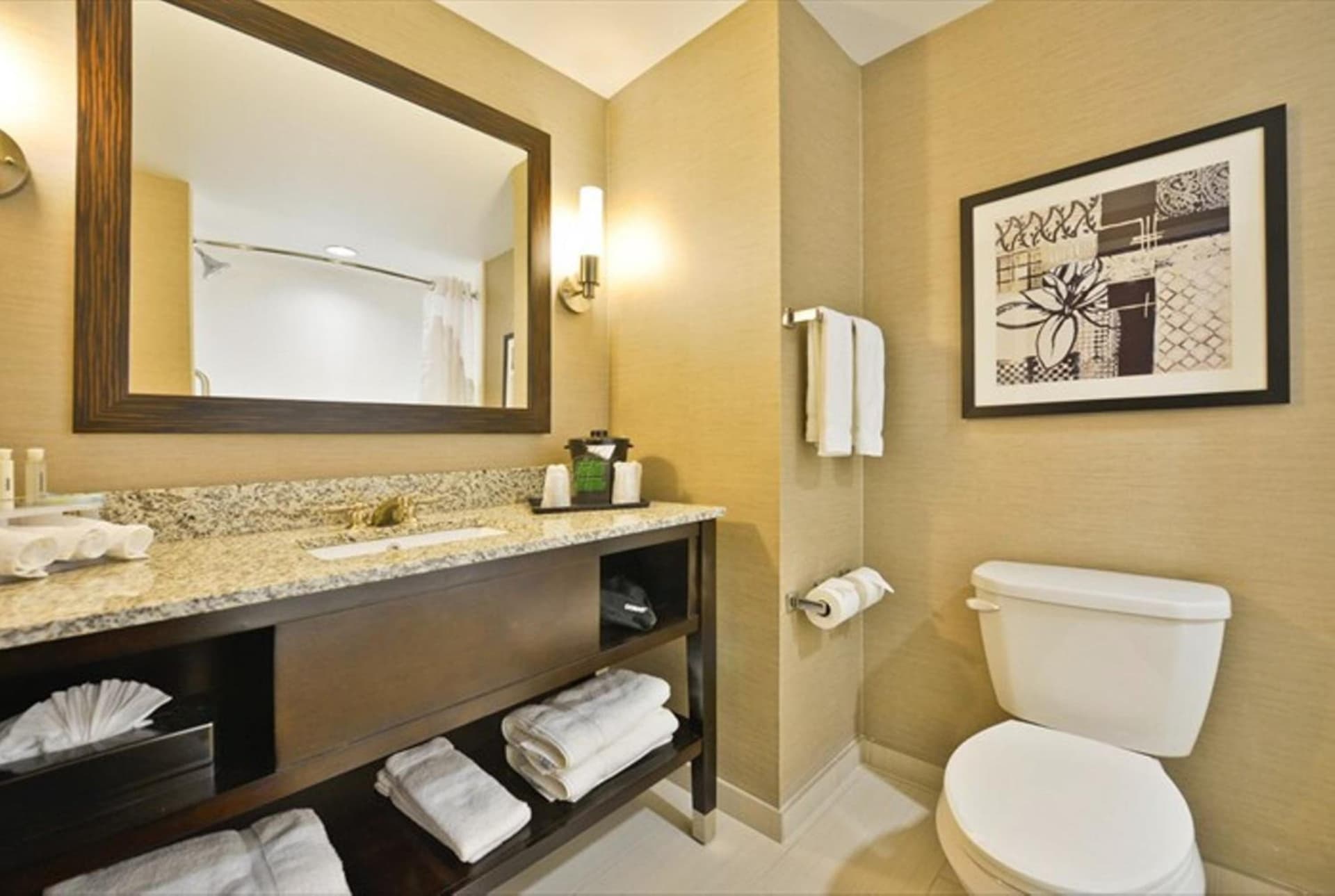 Holiday Inn Express & Suites Utica by IHG gallery photo in Utica, NY — image 21