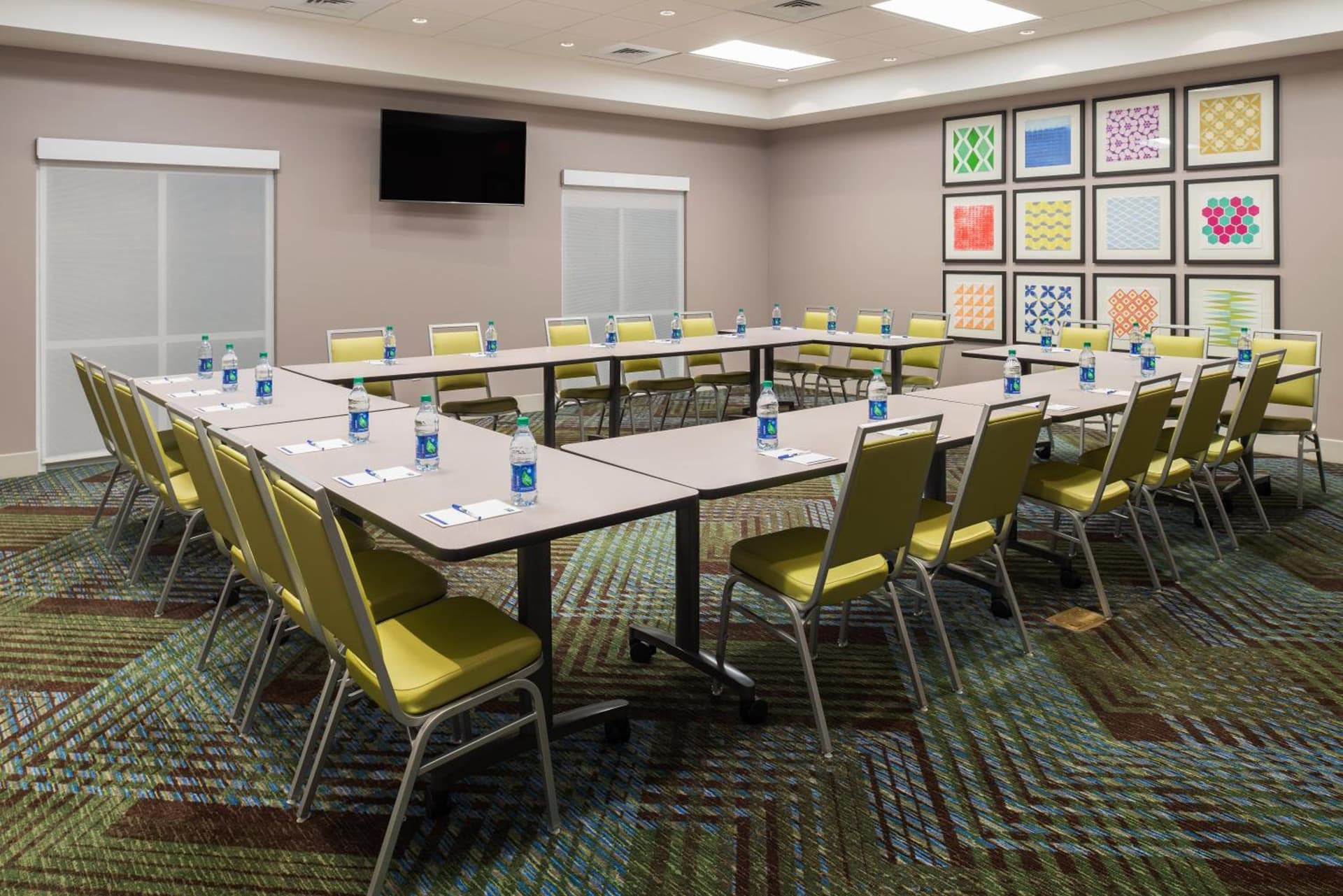 Holiday Inn Express Troy by IHG gallery photo in Troy, IL — image 41