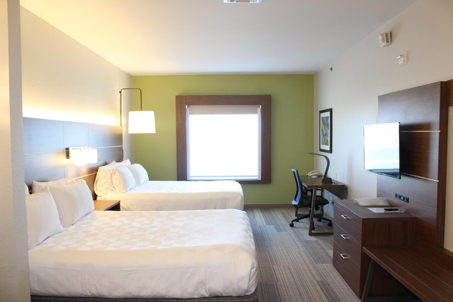 Holiday Inn Express Hotel & Suites Mansfield by IHG gallery photo in Mansfield, TX — image 26