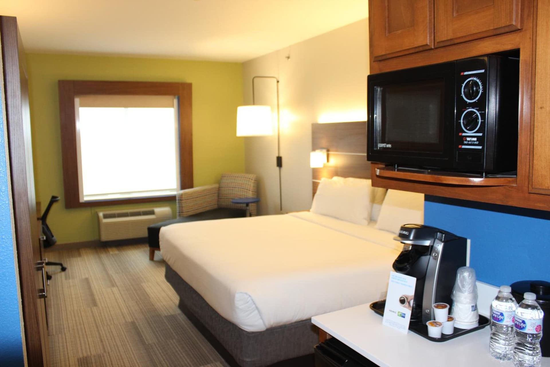 Holiday Inn Express Hotel & Suites Mansfield by IHG gallery photo in Mansfield, TX — image 58