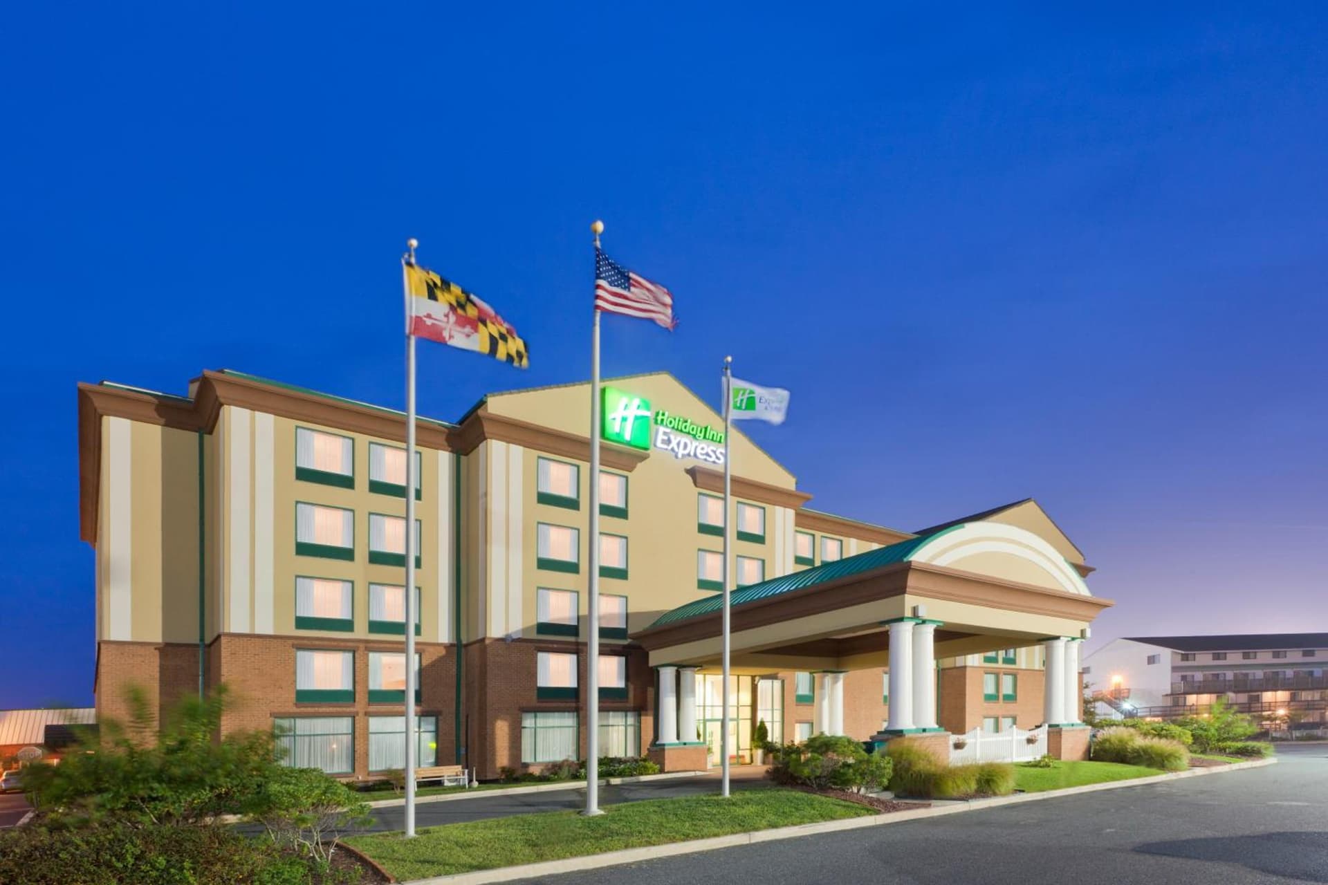Holiday Inn Express & Suites - Ocean City by IHG interior in Ocean City, MD — gallery photo 2
