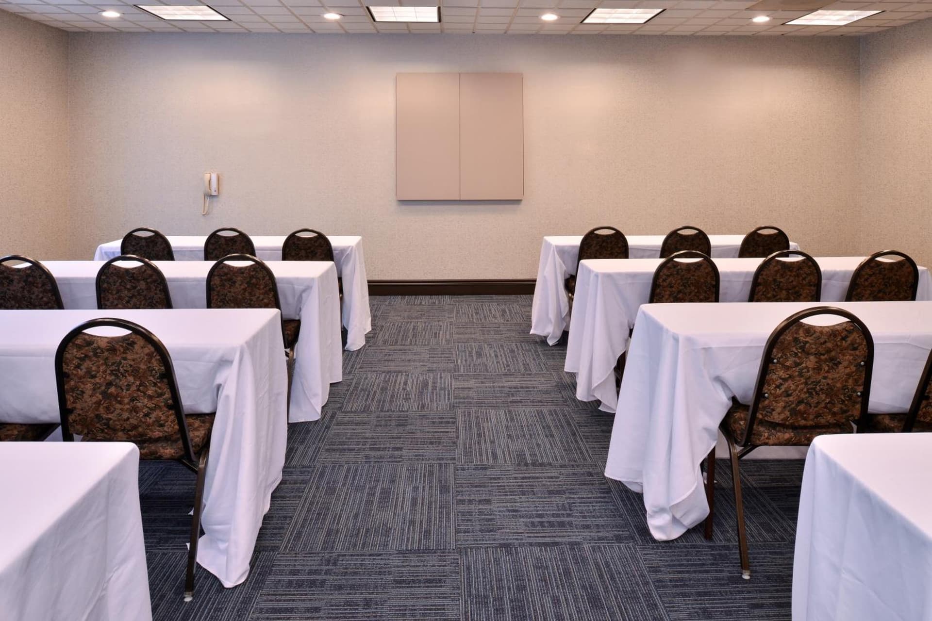 Holiday Inn Express Portland West/Hillsboro by IHG gallery photo in Hillsboro, OR — image 38