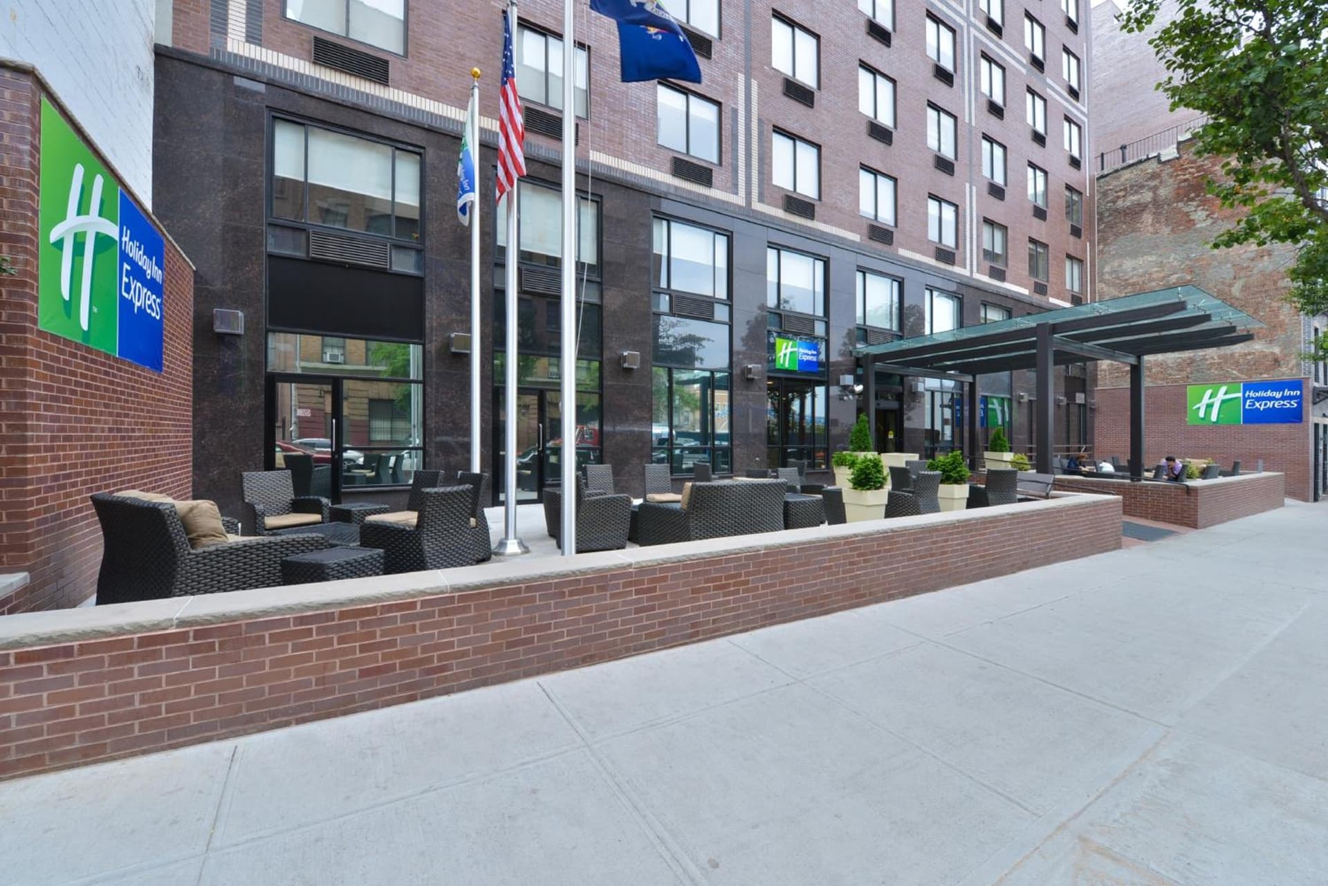 Holiday Inn Express Manhattan Midtown West by IHG exterior or lobby in New York, NY — main listing photo