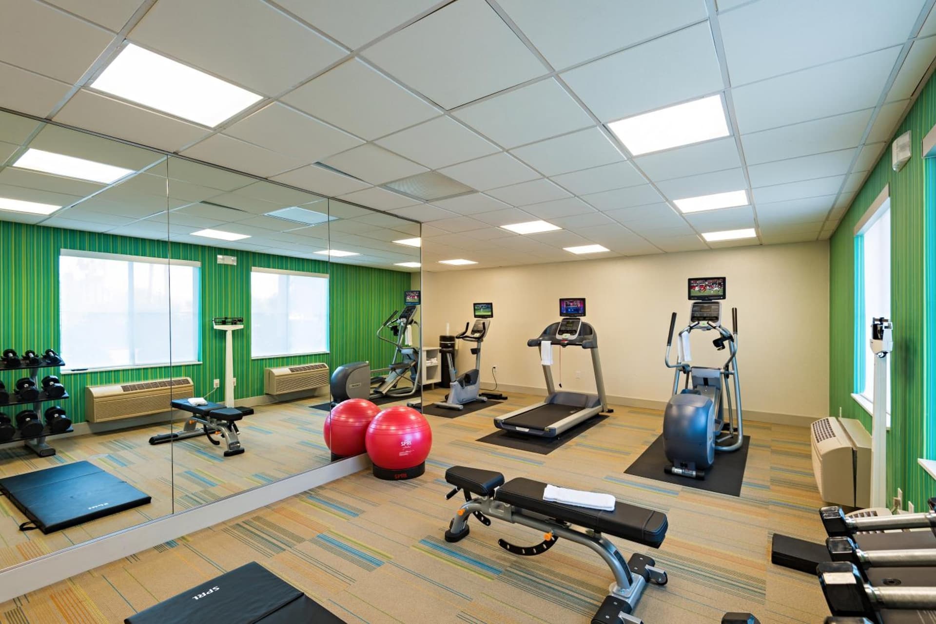 Holiday Inn Express Peoria North - Glendale by IHG gallery photo in Peoria, AZ — image 26