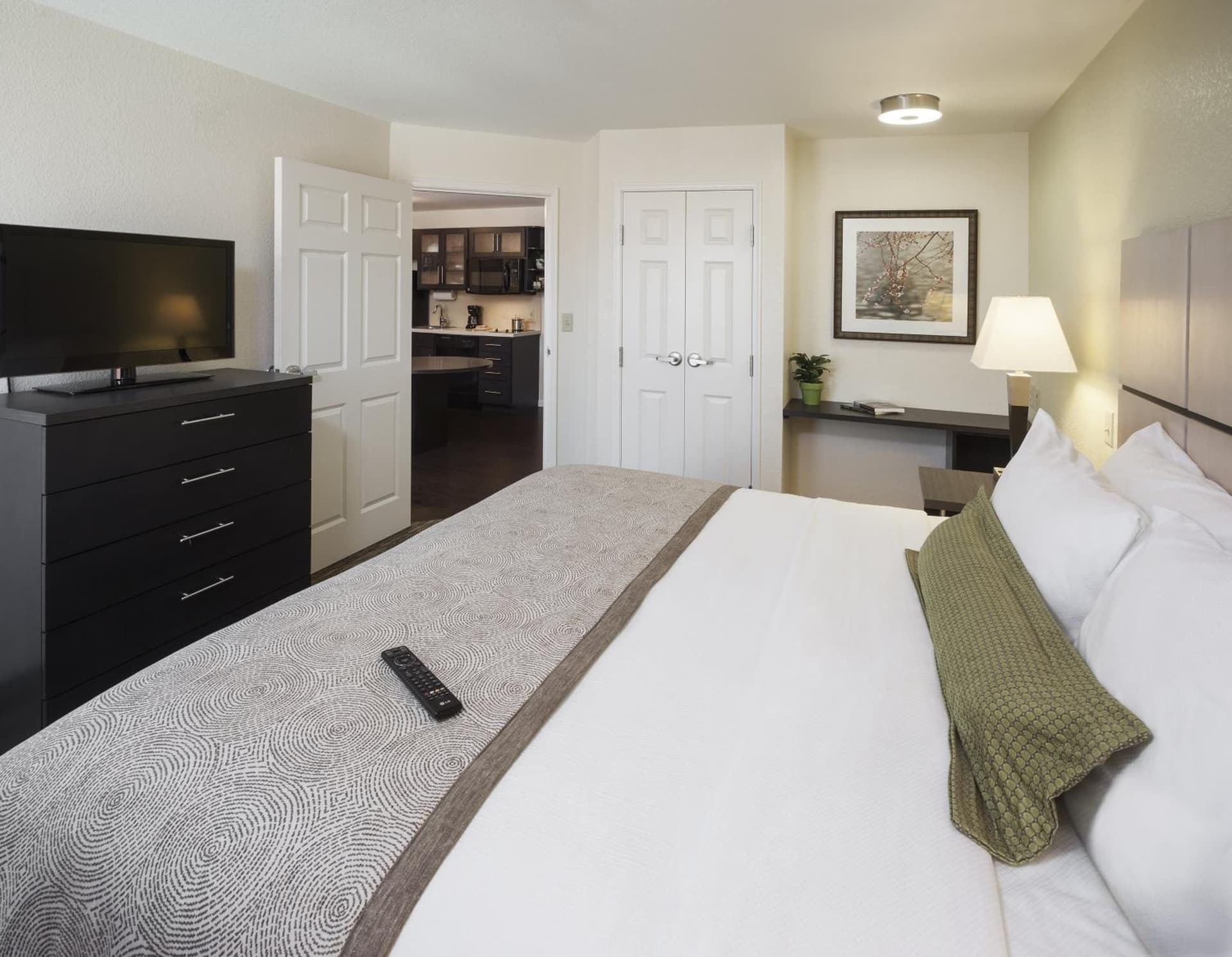 Candlewood Suites Fort Campbell - Oak Grove by IHG gallery photo in Oak Grove, KY — image 34