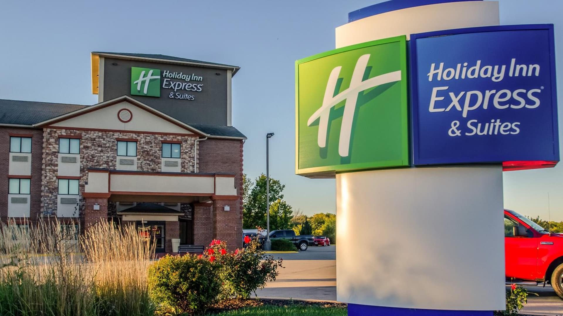Holiday Inn Express & Suites - Olathe South by IHG property views in Olathe, KS — gallery photo 3