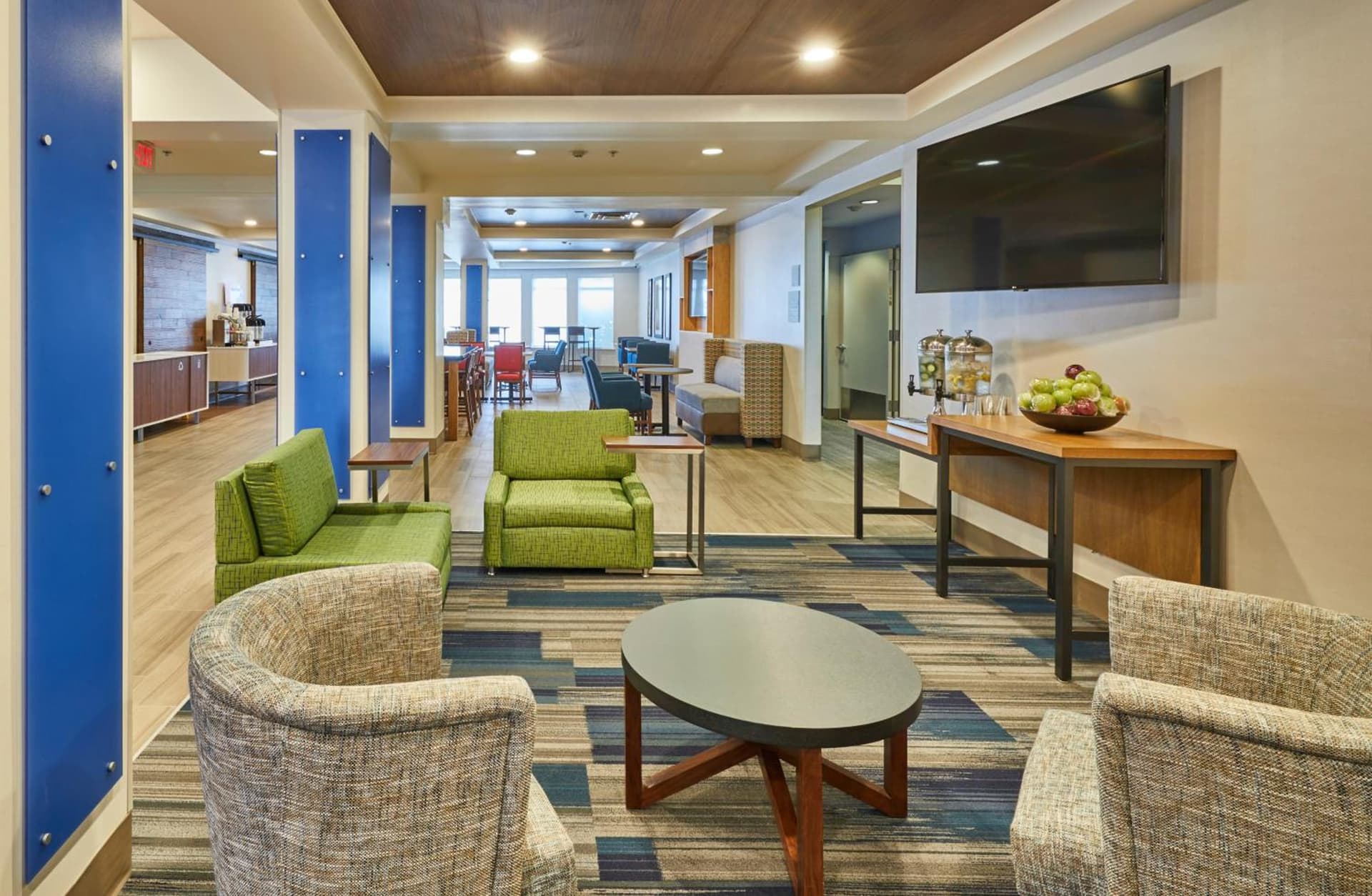 Holiday Inn Express Hotel & Suites Medford-Central Point by IHG gallery photo in Central Point, OR — image 33