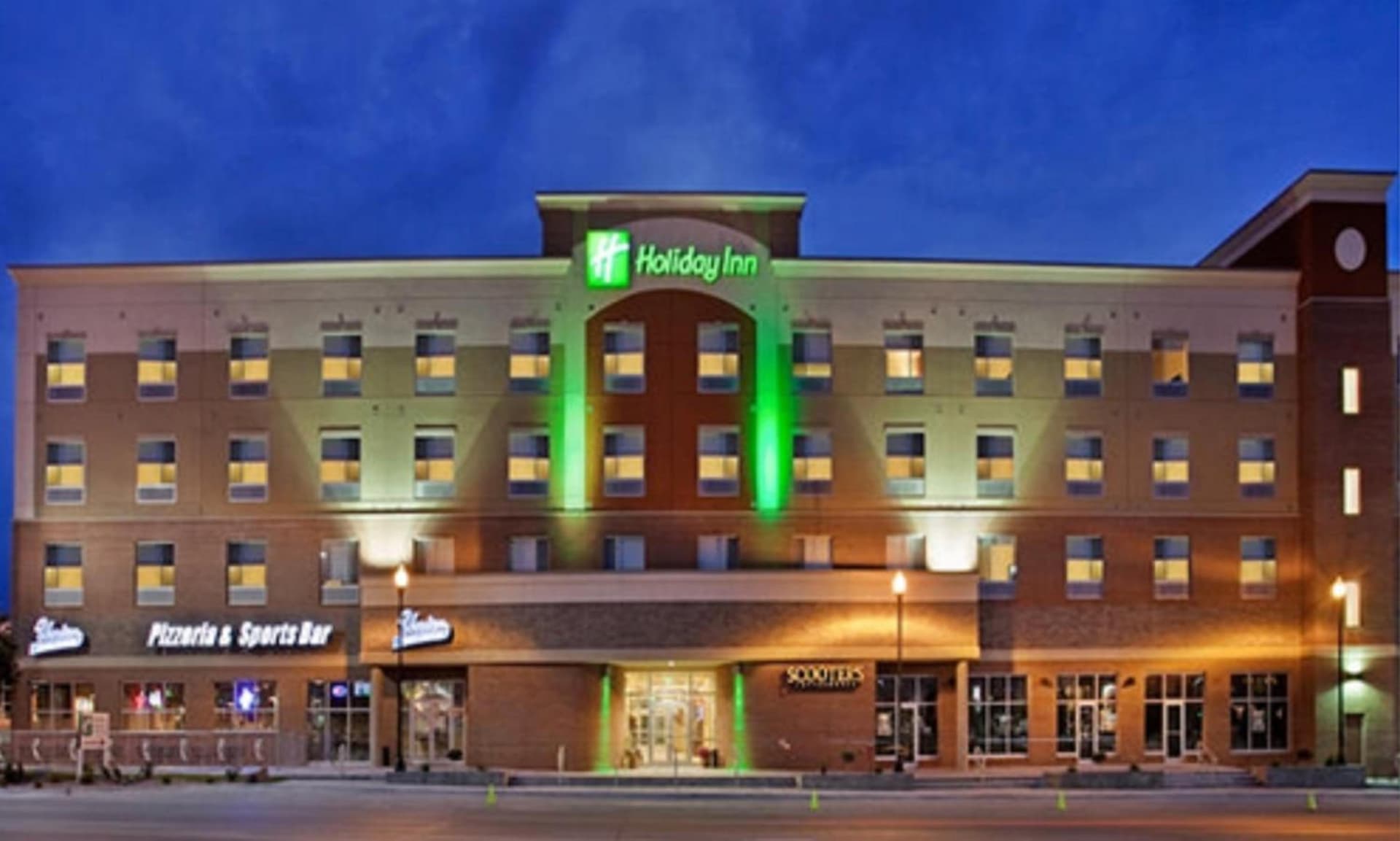 Holiday Inn Omaha Downtown - Waterpark by IHG gallery photo in Omaha, NE — image 43
