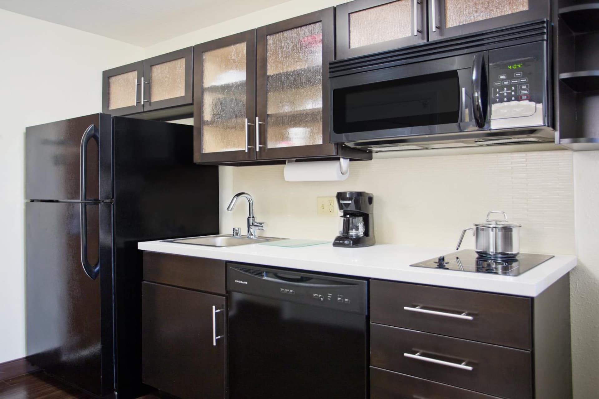 Candlewood Suites Fort Campbell - Oak Grove by IHG property views in Oak Grove, KY — gallery photo 3