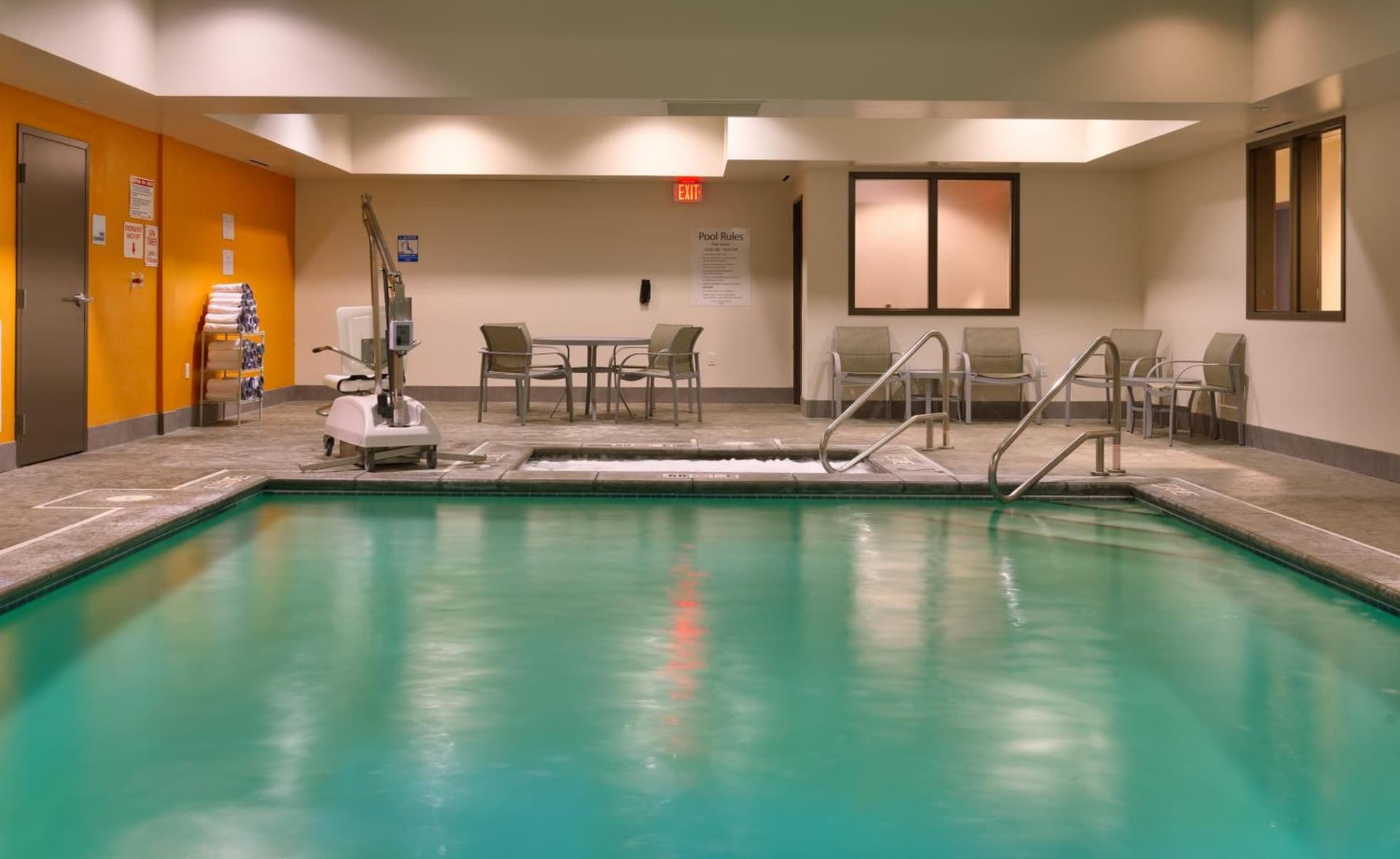 Holiday Inn Express & Suites Overland Park by IHG gallery photo in Overland Park, KS — image 32