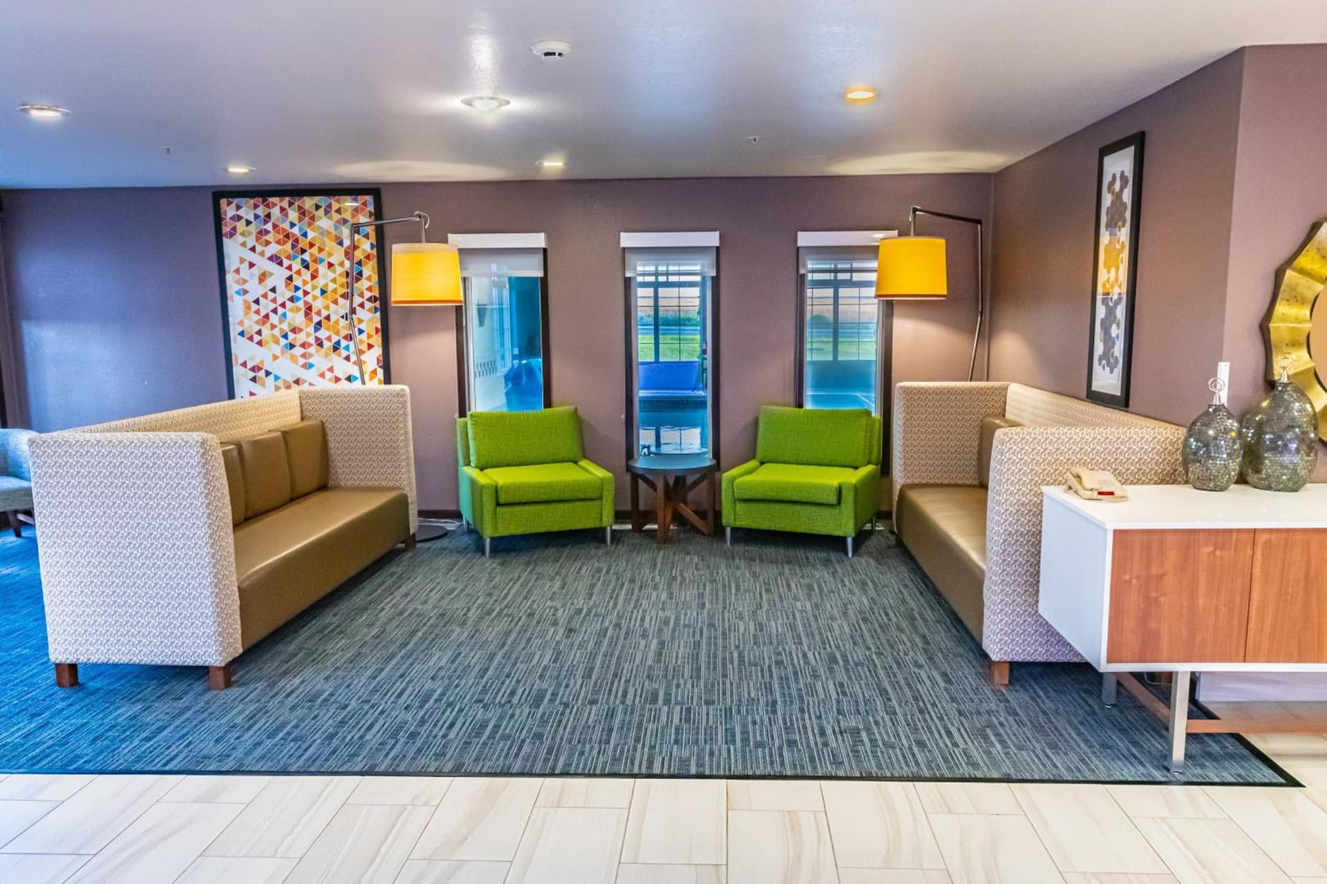 Holiday Inn Express Pendleton by IHG interior in Pendleton, OR — gallery photo 2