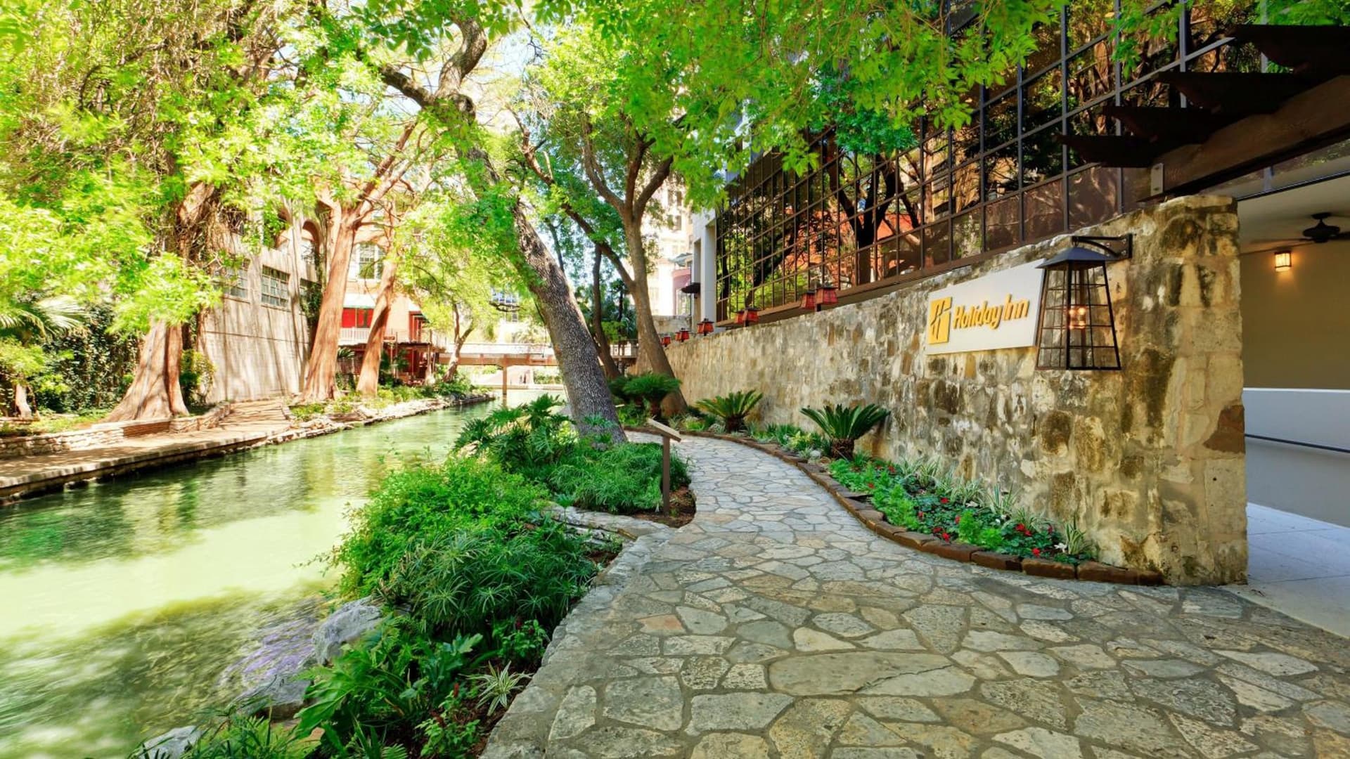 Holiday Inn San Antonio-Riverwalk by IHG gallery photo in San Antonio, TX — image 34