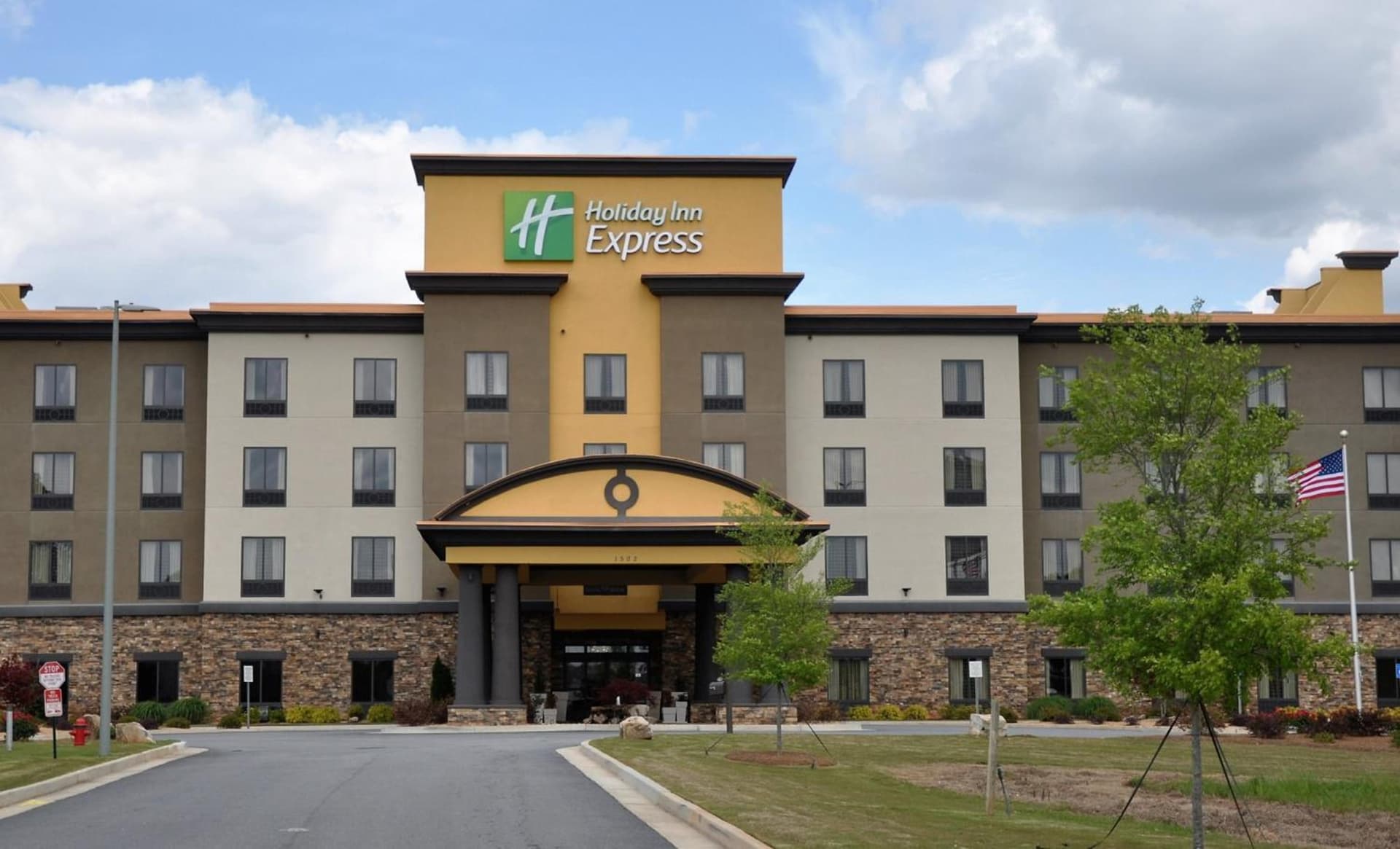 Holiday Inn Express & Suites Perry-National Fairground Area #34 by IHG exterior or lobby in Perry, GA — main listing photo