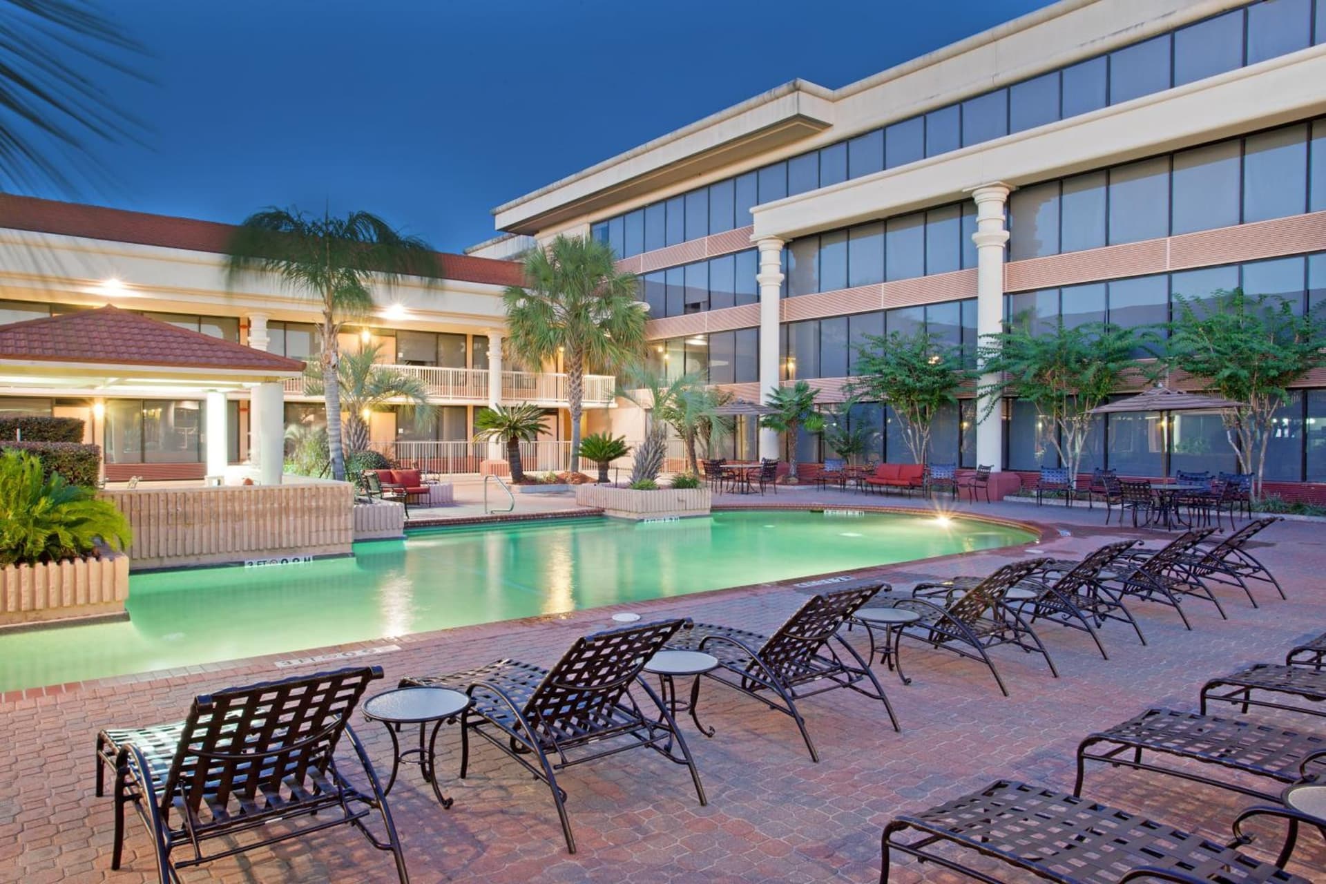 Holiday Inn Port Arthur - Park Central by IHG property views in Port Arthur, TX — gallery photo 3