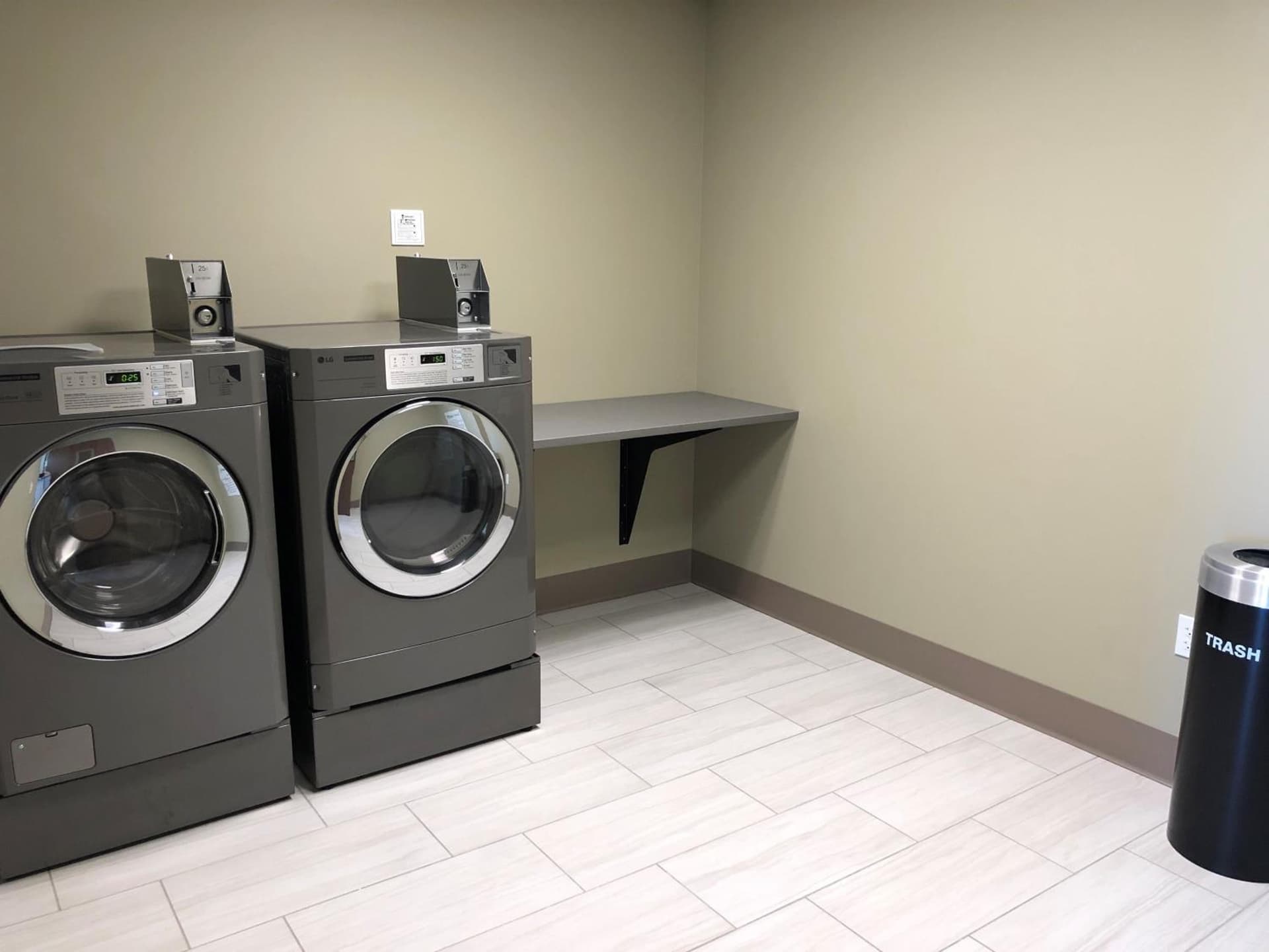 Holiday Inn Express & Suites - Springfield North by IHG gallery photo in Springfield, MO — image 15