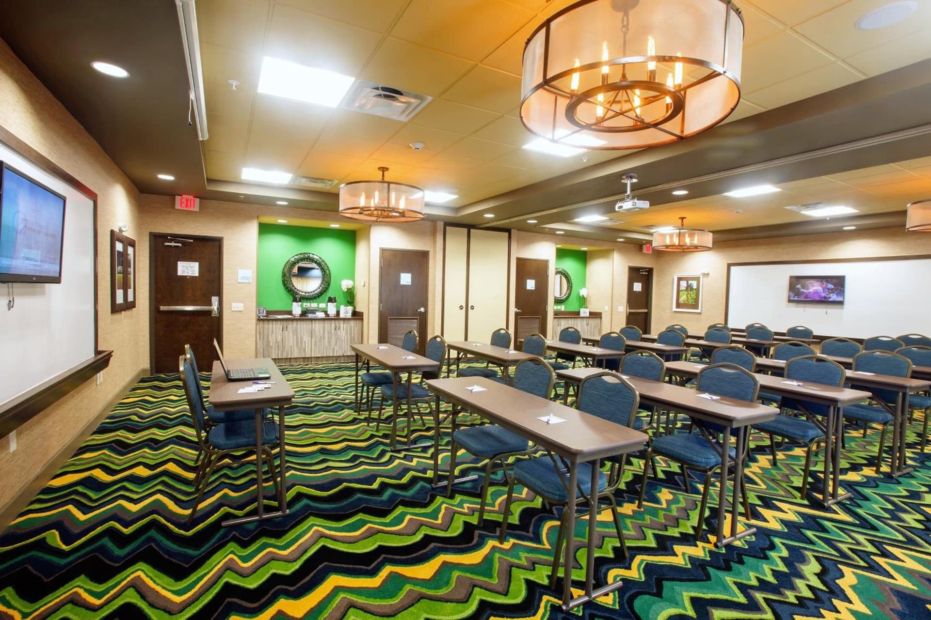 Holiday Inn Express & Suites Perry-National Fairground Area #34 by IHG gallery photo in Perry, GA — image 10