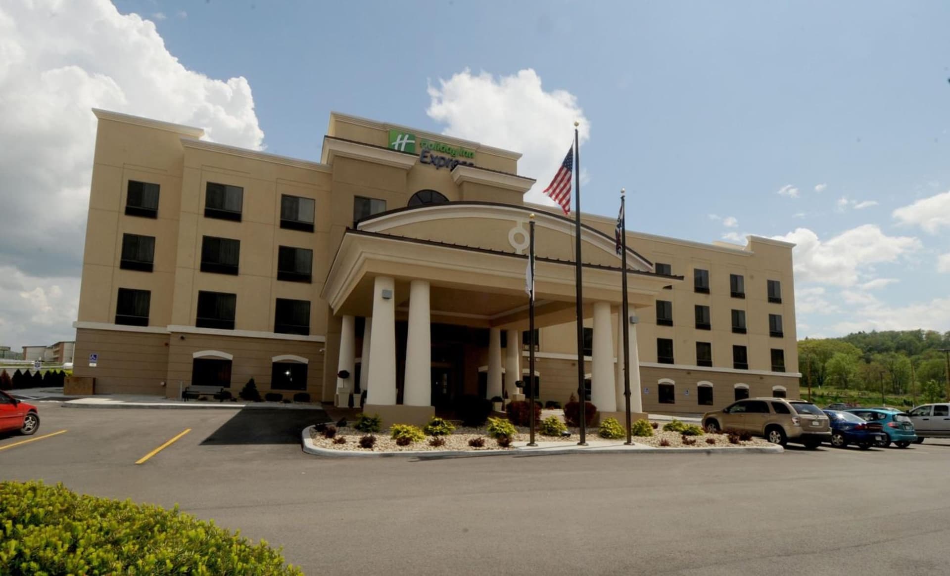 Holiday Inn Express Somerset by IHG featured exterior or lobby in Somerset, PA — similar hotel
