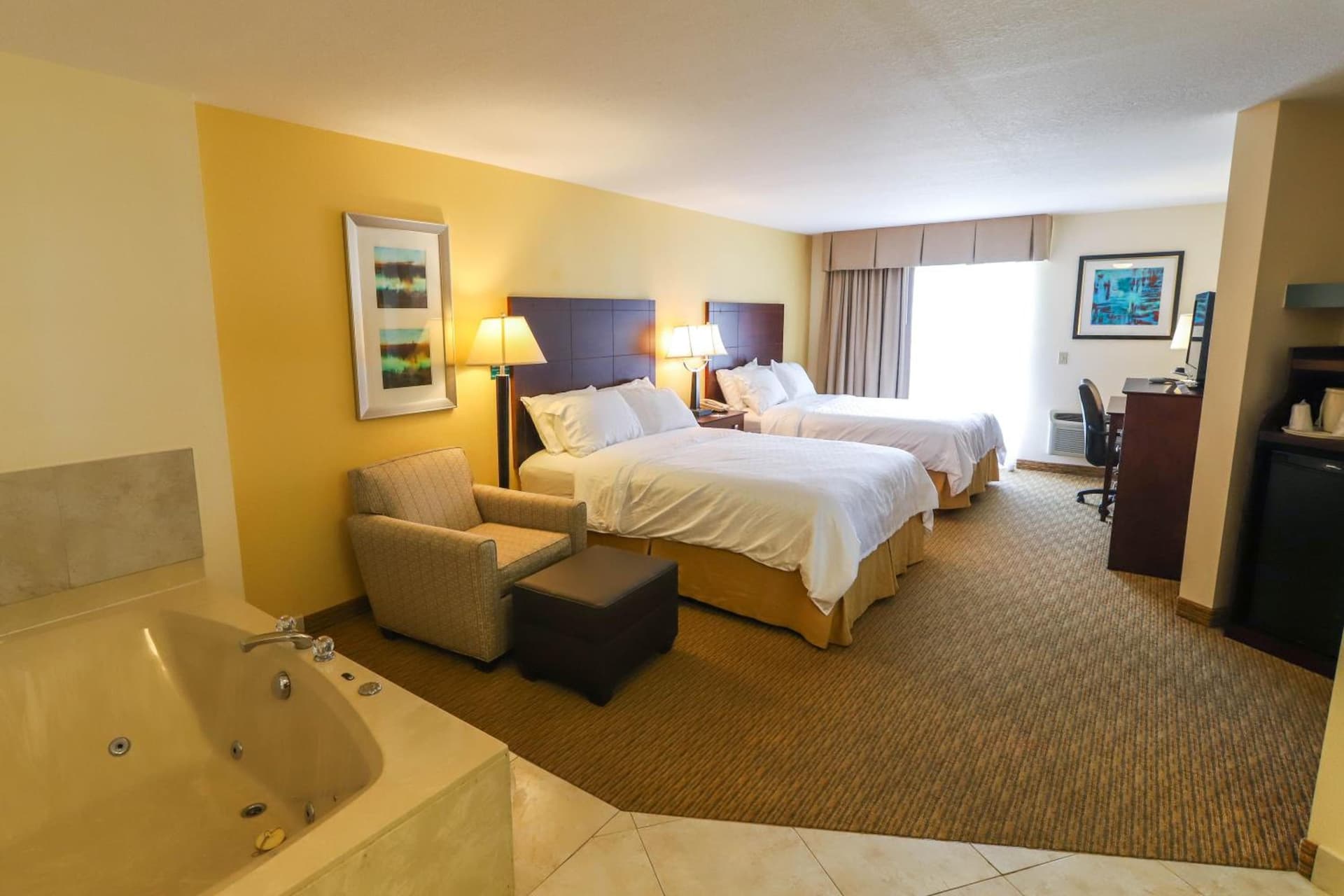 Holiday Inn Express St. Ignace-Lake Front by IHG property views in Saint Ignace, MI — gallery photo 3