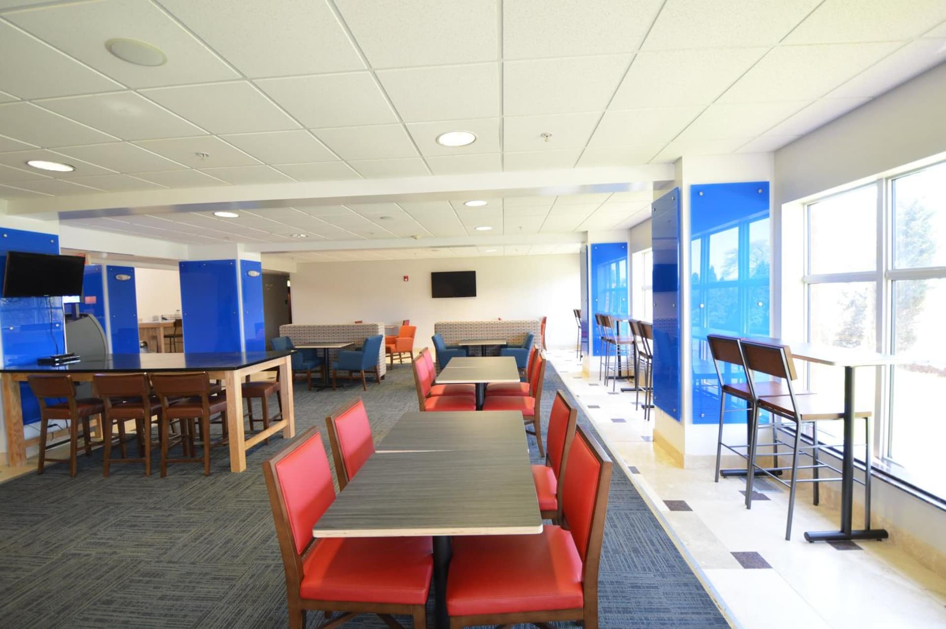 Holiday Inn Express Toledo-Oregon by IHG gallery photo in Oregon, OH — image 17