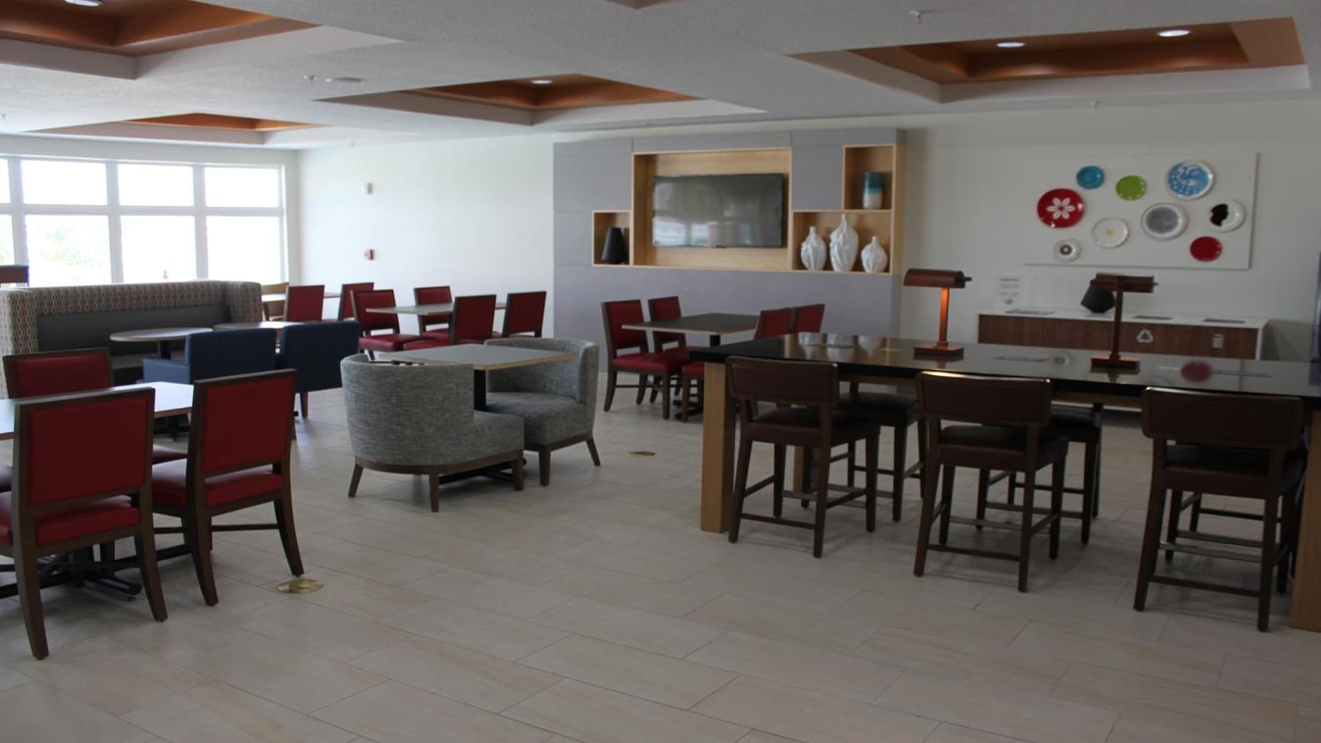 Holiday Inn Express Orlando - South Davenport by IHG property views in Davenport, FL — gallery photo 3