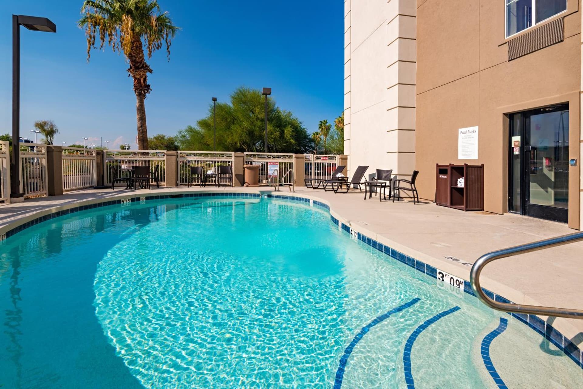 Holiday Inn Express Peoria North - Glendale by IHG interior in Peoria, AZ — gallery photo 2