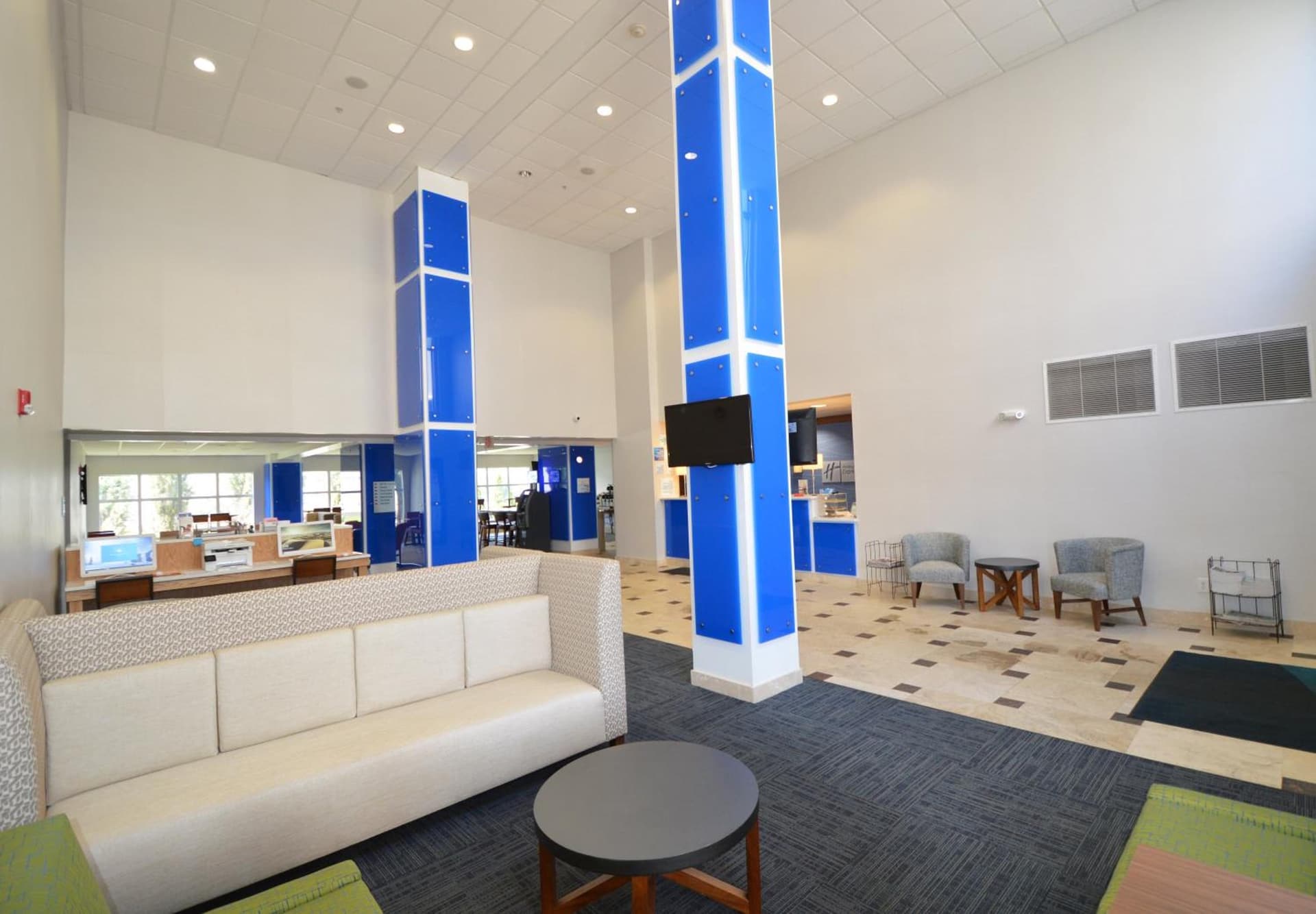 Holiday Inn Express Toledo-Oregon by IHG gallery photo in Oregon, OH — image 7