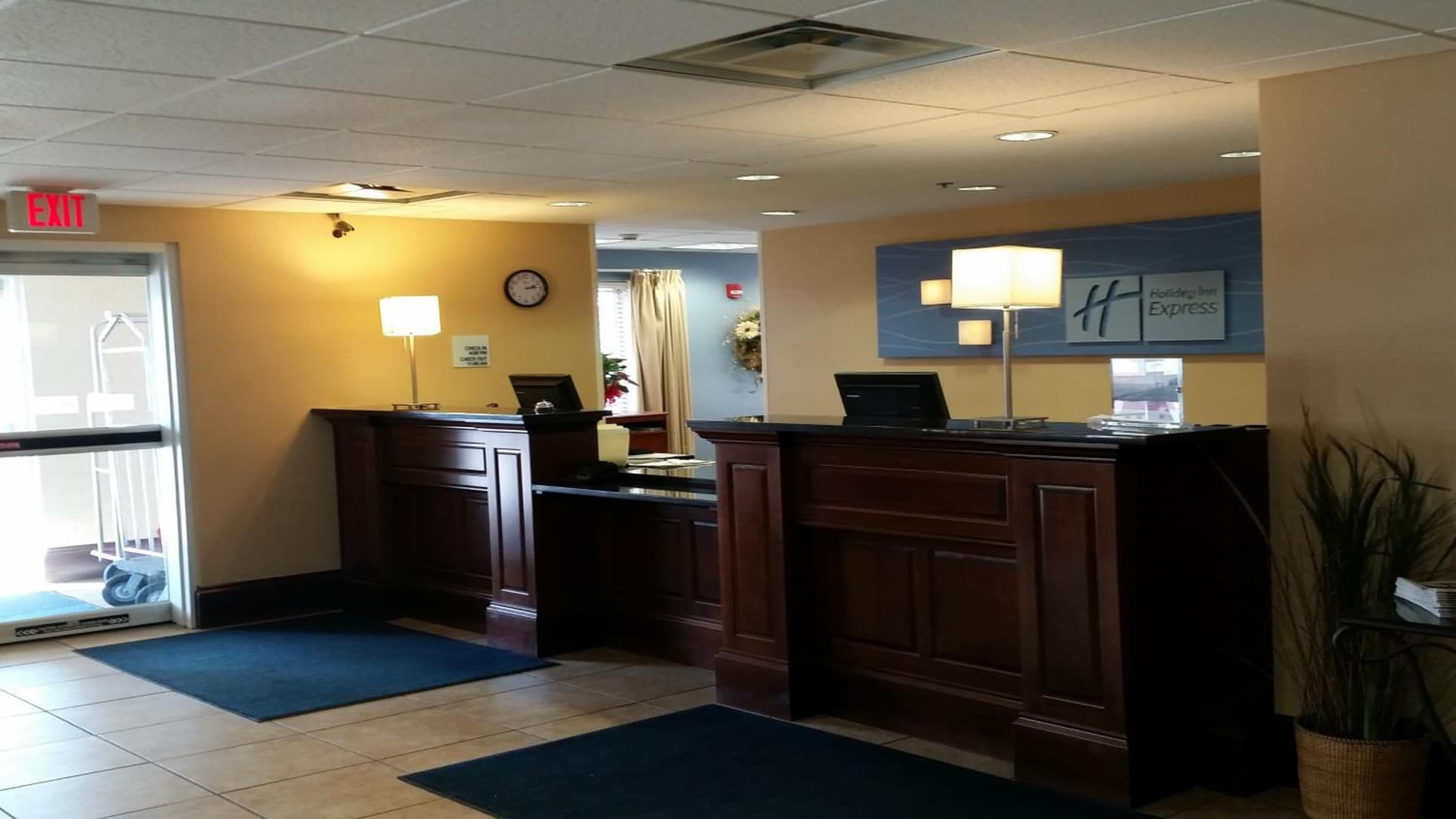 Holiday Inn Express & Suites New Buffalo, MI by IHG gallery photo in New Buffalo, MI — image 33
