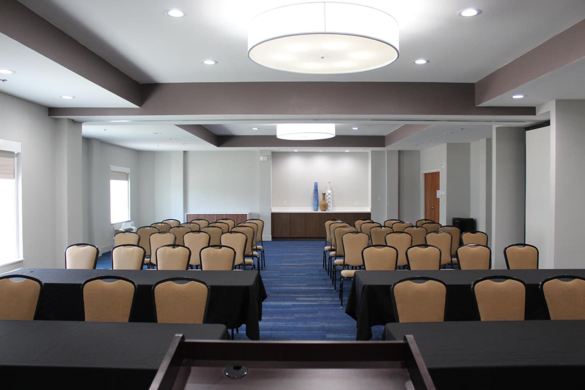 Holiday Inn Express Hotel & Suites Mansfield by IHG gallery photo in Mansfield, TX — image 52