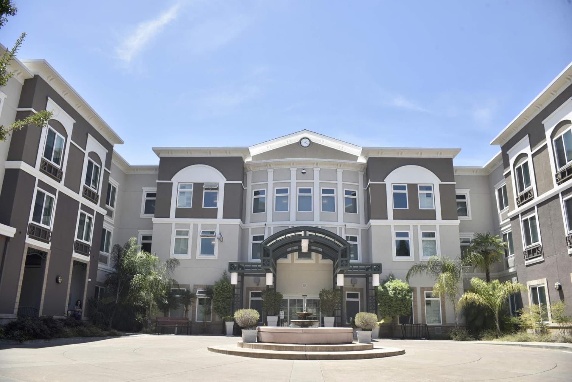 Holiday Inn Express Windsor Sonoma Wine Country by IHG featured exterior or lobby in Windsor, CA — similar hotel