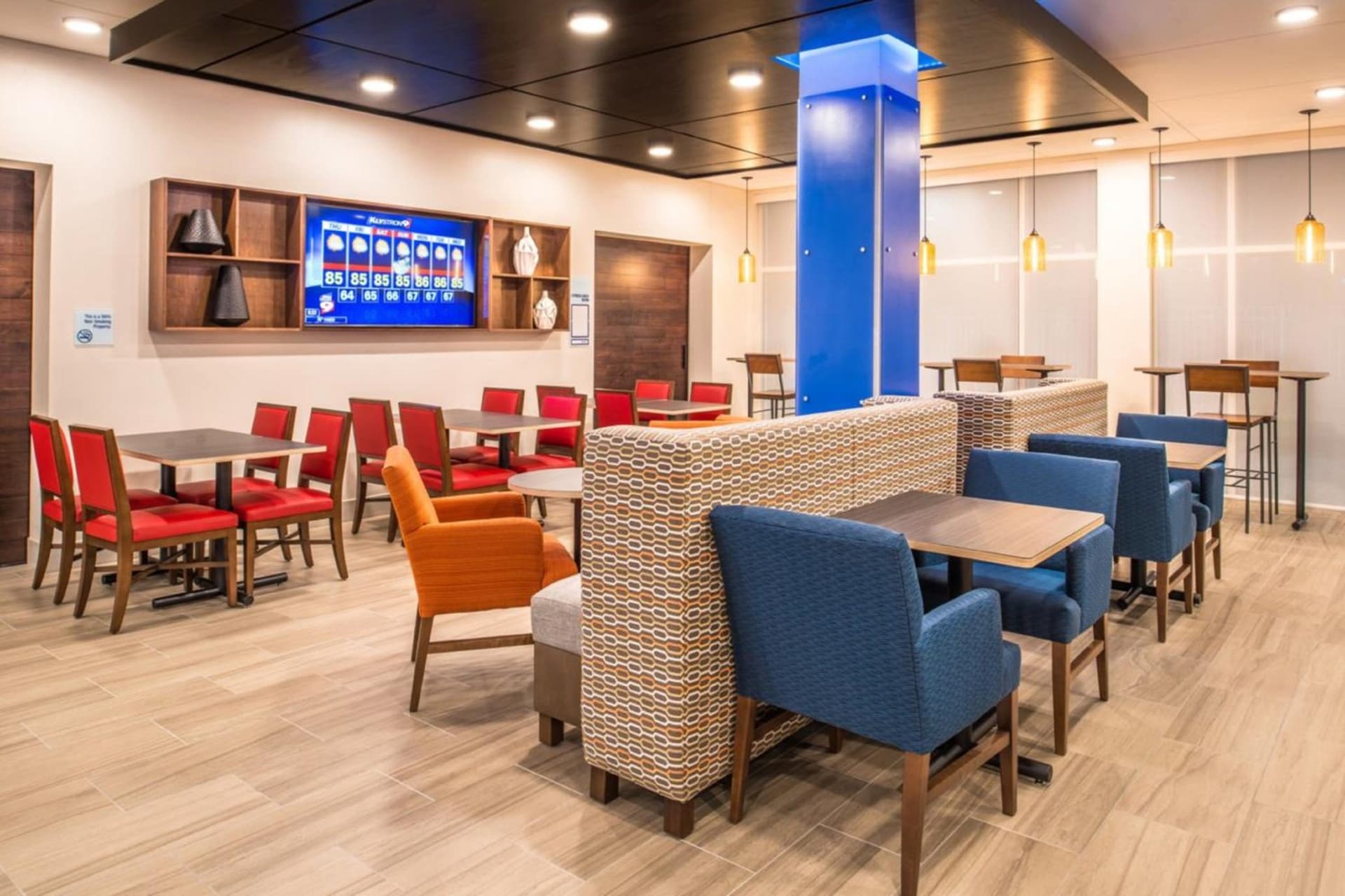Holiday Inn Express & Suites - Tampa North - Wesley Chapel by IHG gallery photo in Wesley Chapel, FL — image 12