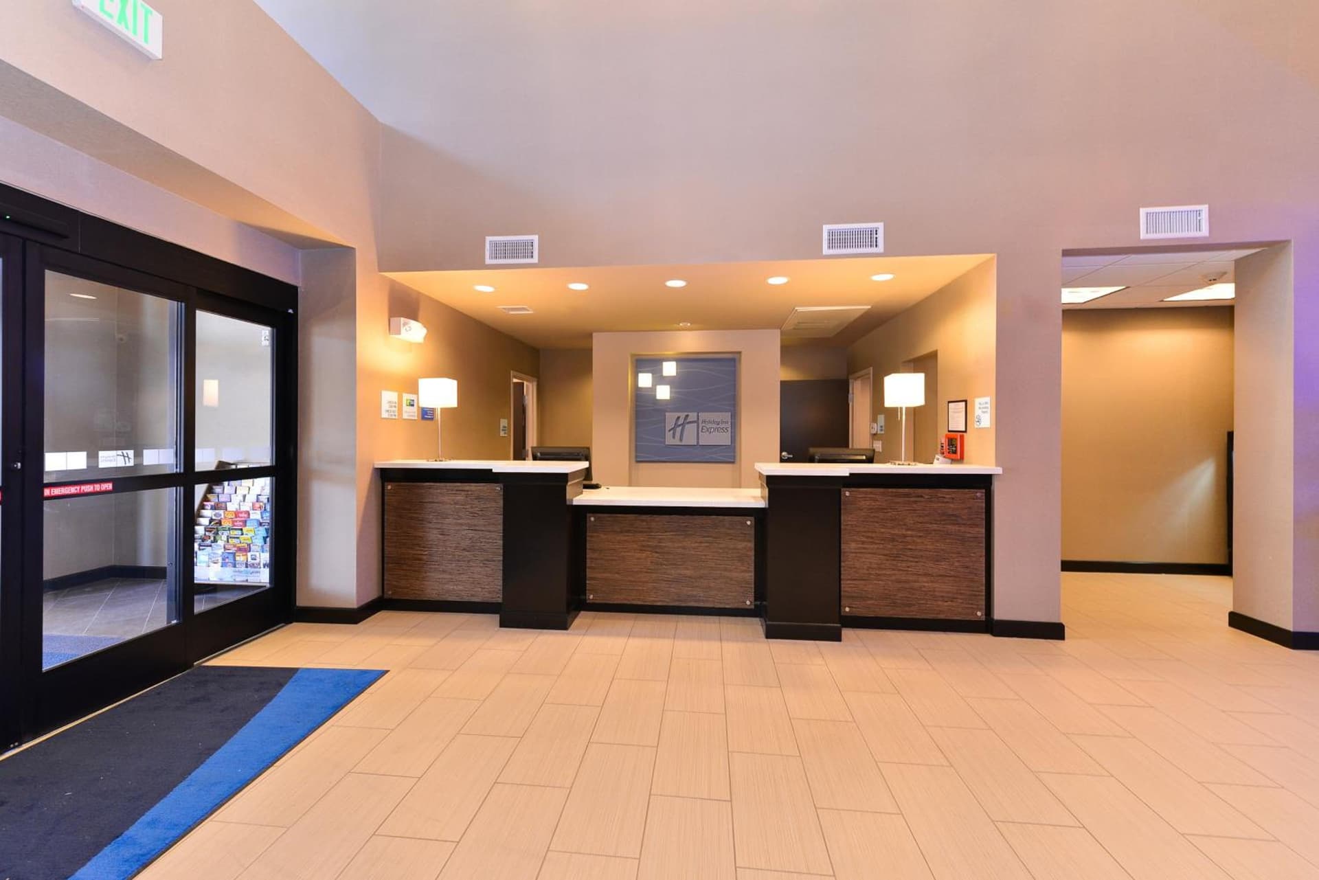 Holiday Inn Express & Suites Indio - Coachella Valley by IHG gallery photo in Indio, CA — image 36