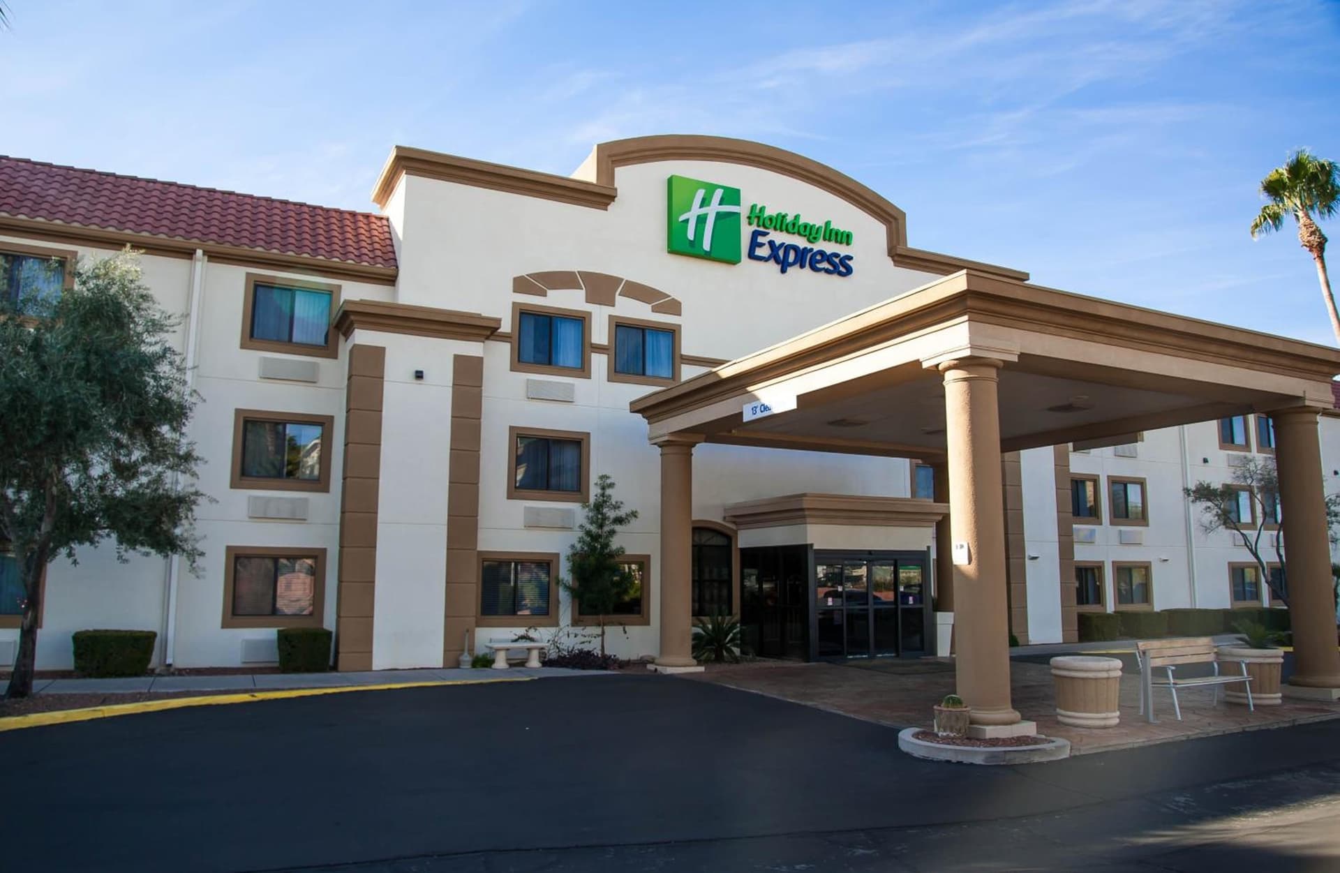Holiday Inn Express Tucson-Airport by IHG featured exterior or lobby in Tucson, AZ — similar hotel