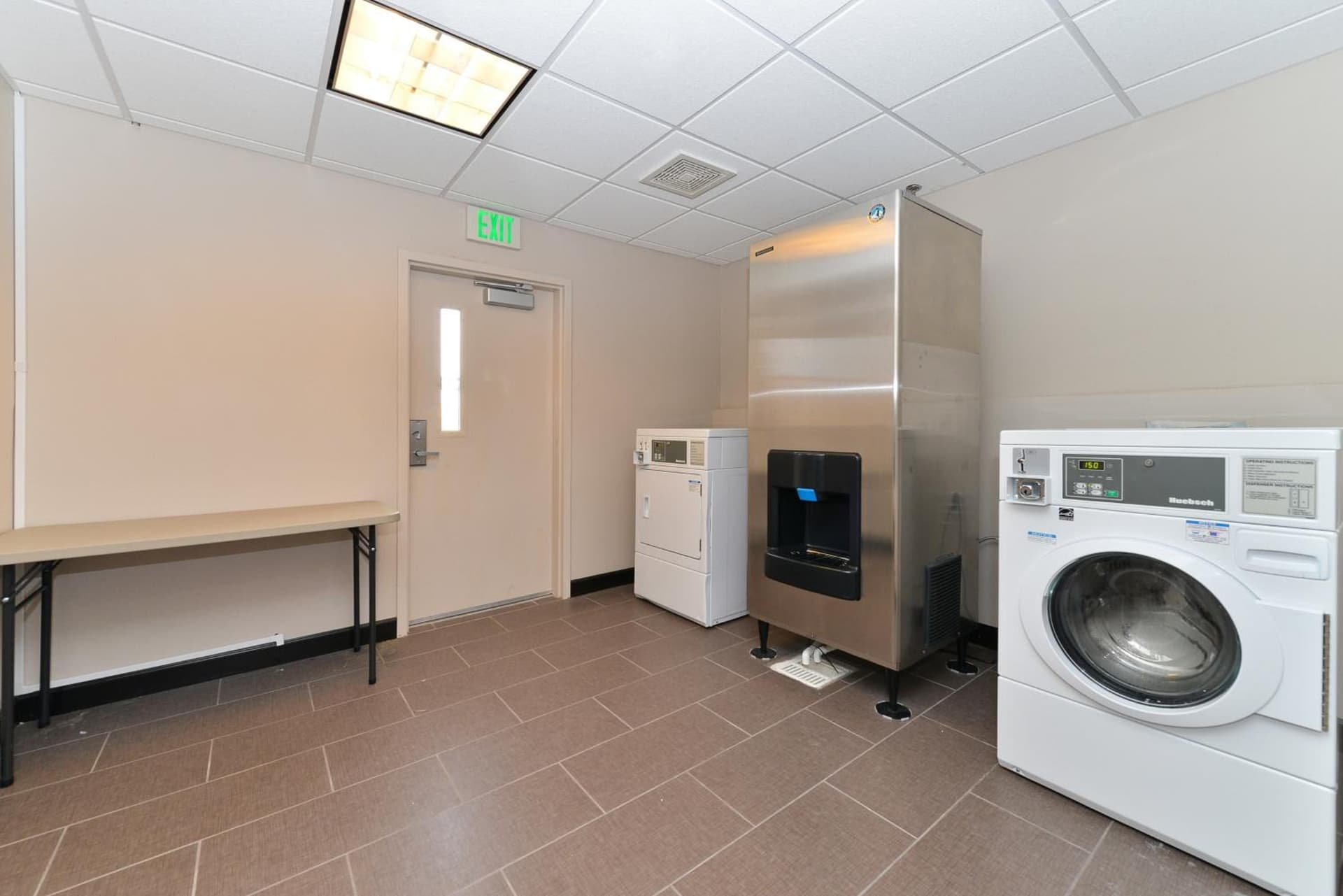 Holiday Inn Express & Suites Indio - Coachella Valley by IHG gallery photo in Indio, CA — image 47