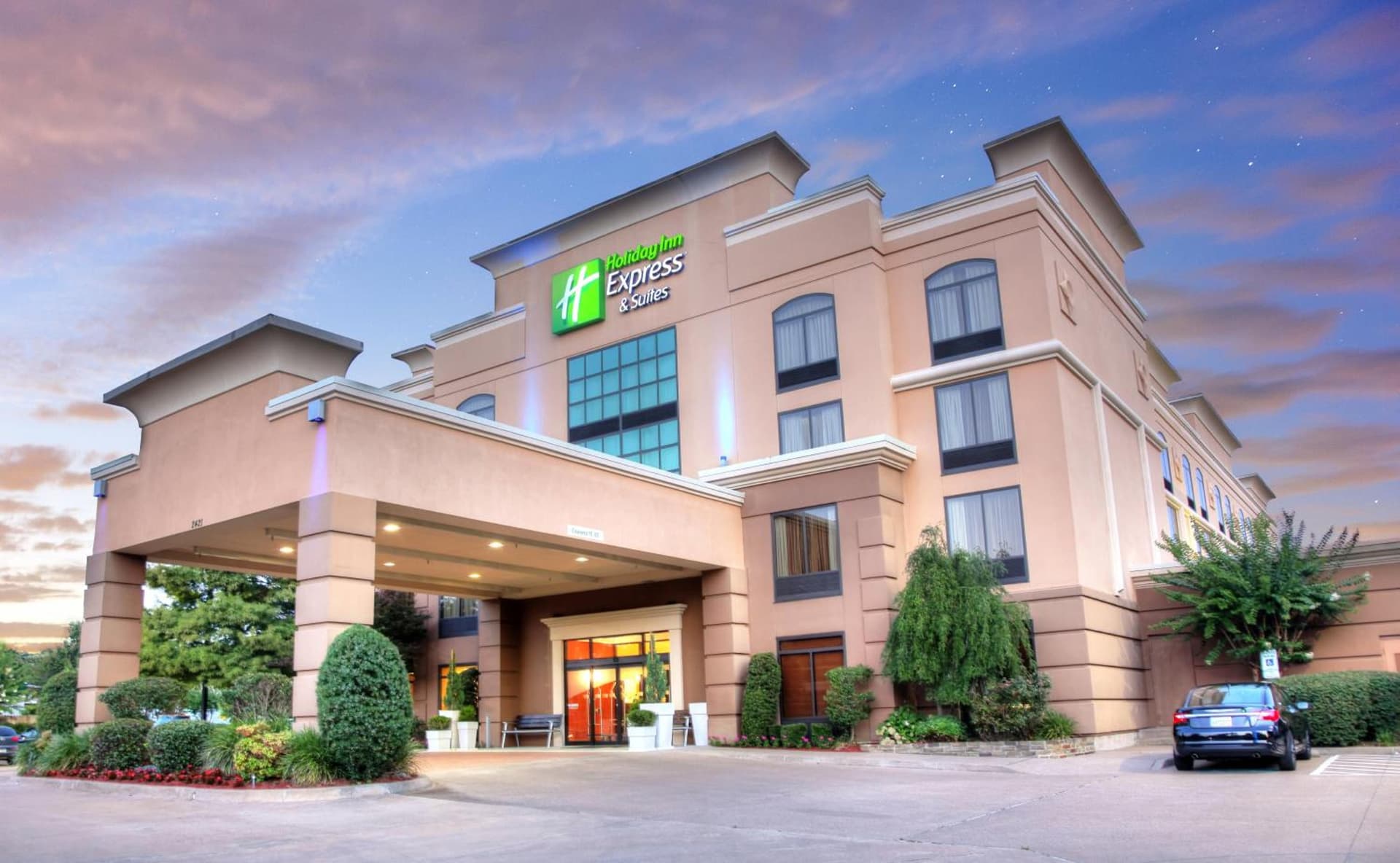 Country Inn & Suites by Radisson, Tyler University Area featured exterior or lobby in Tyler, TX — similar hotel