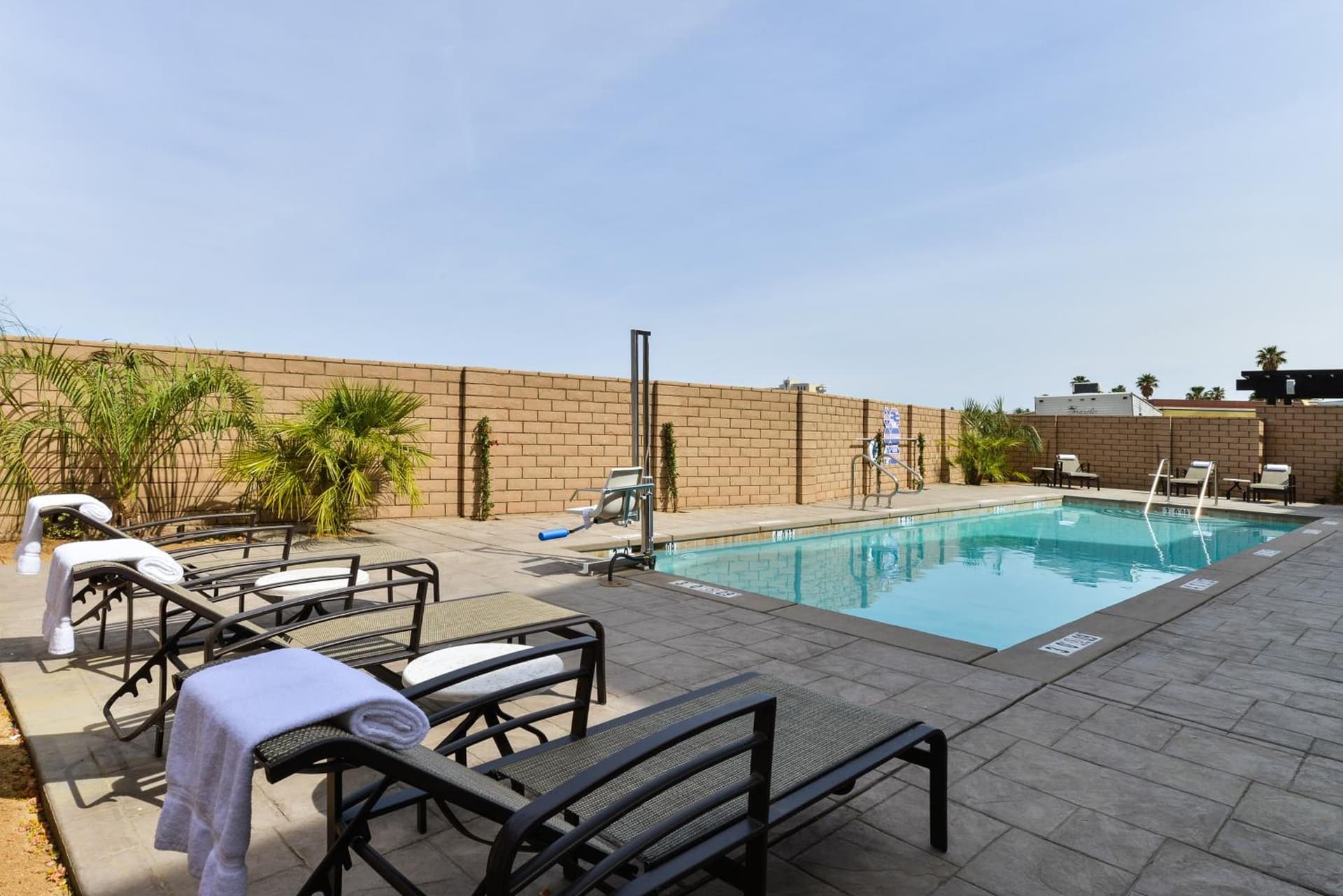 Holiday Inn Express & Suites Indio - Coachella Valley by IHG gallery photo in Indio, CA — image 13