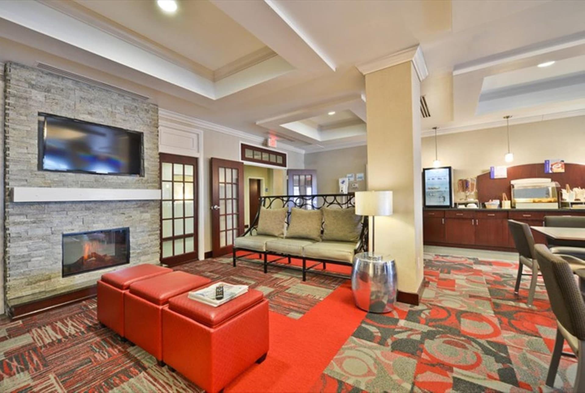 Holiday Inn Express & Suites Utica by IHG gallery photo in Utica, NY — image 27