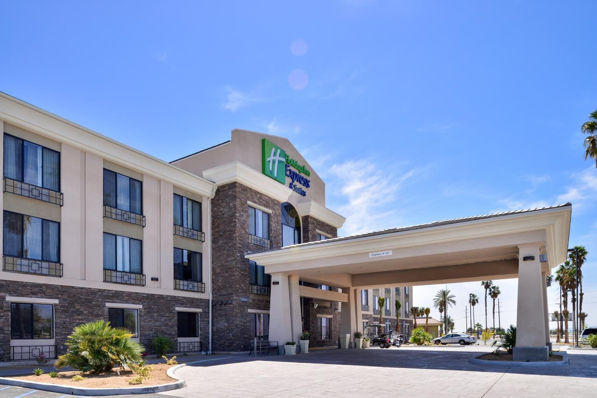 Holiday Inn Express & Suites Indio - Coachella Valley by IHG — hotel in Indio, California