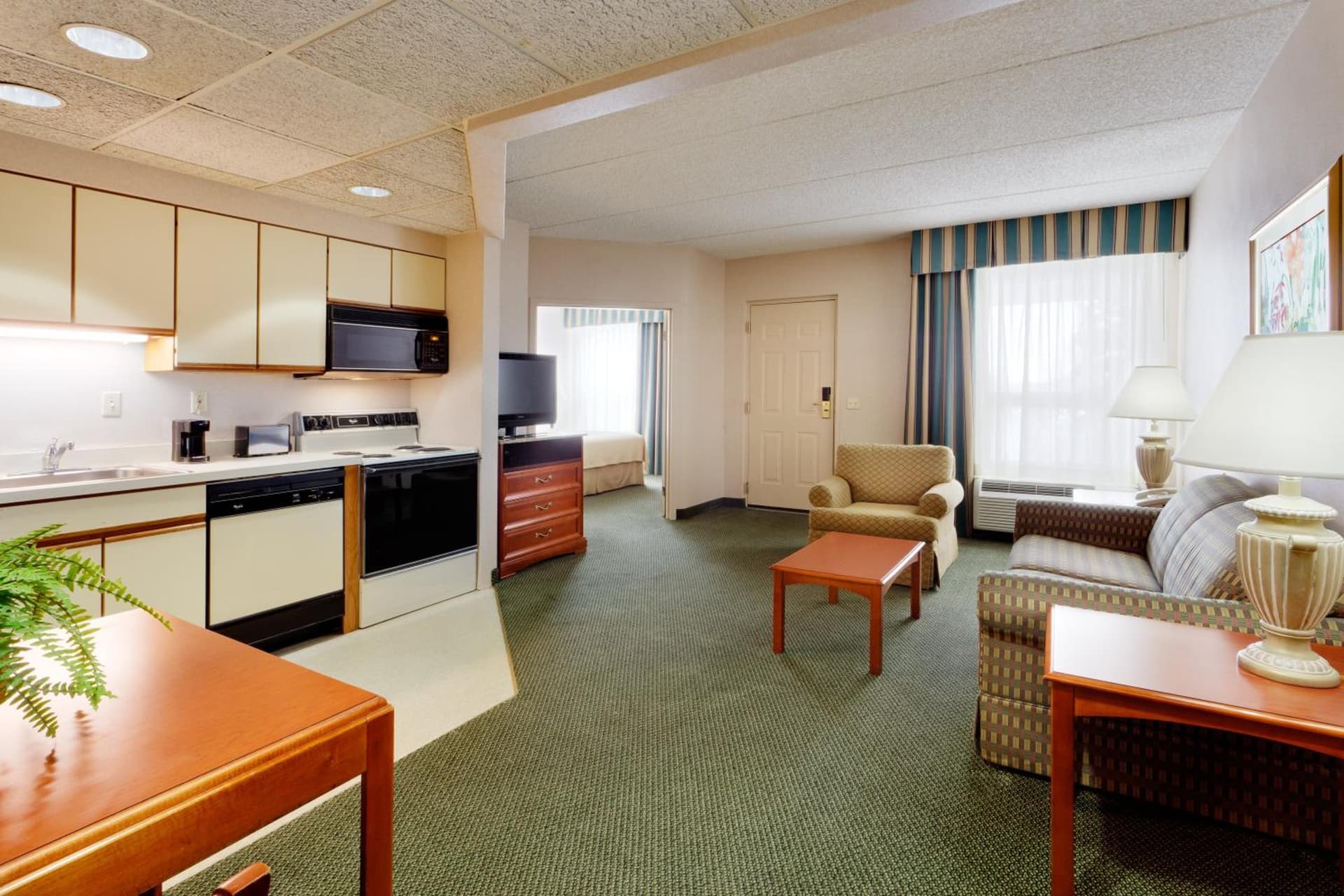 Burrstone Inn, an Ascend Collection Hotel gallery photo in Utica, NY — image 105