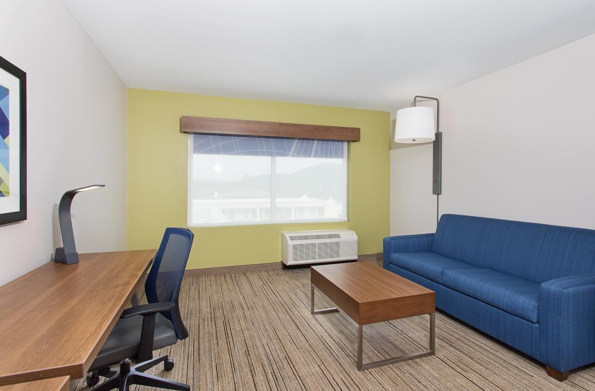 Holiday Inn Express Williamsburg by IHG property views in Williamsburg, KY — gallery photo 3