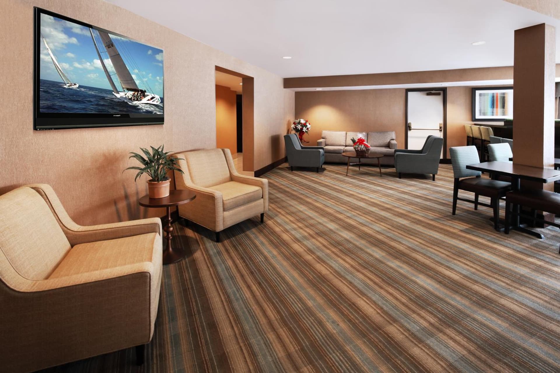 Holiday Inn Express Port Hueneme by IHG gallery photo in Port Hueneme, CA — image 12