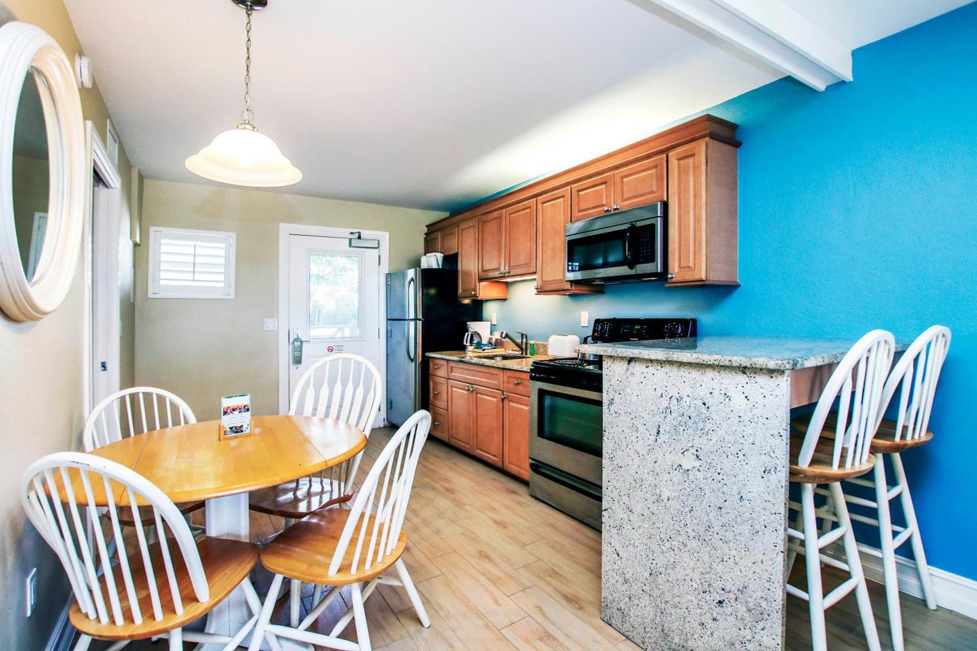 Island Inn gallery photo in Sanibel, FL — image 16