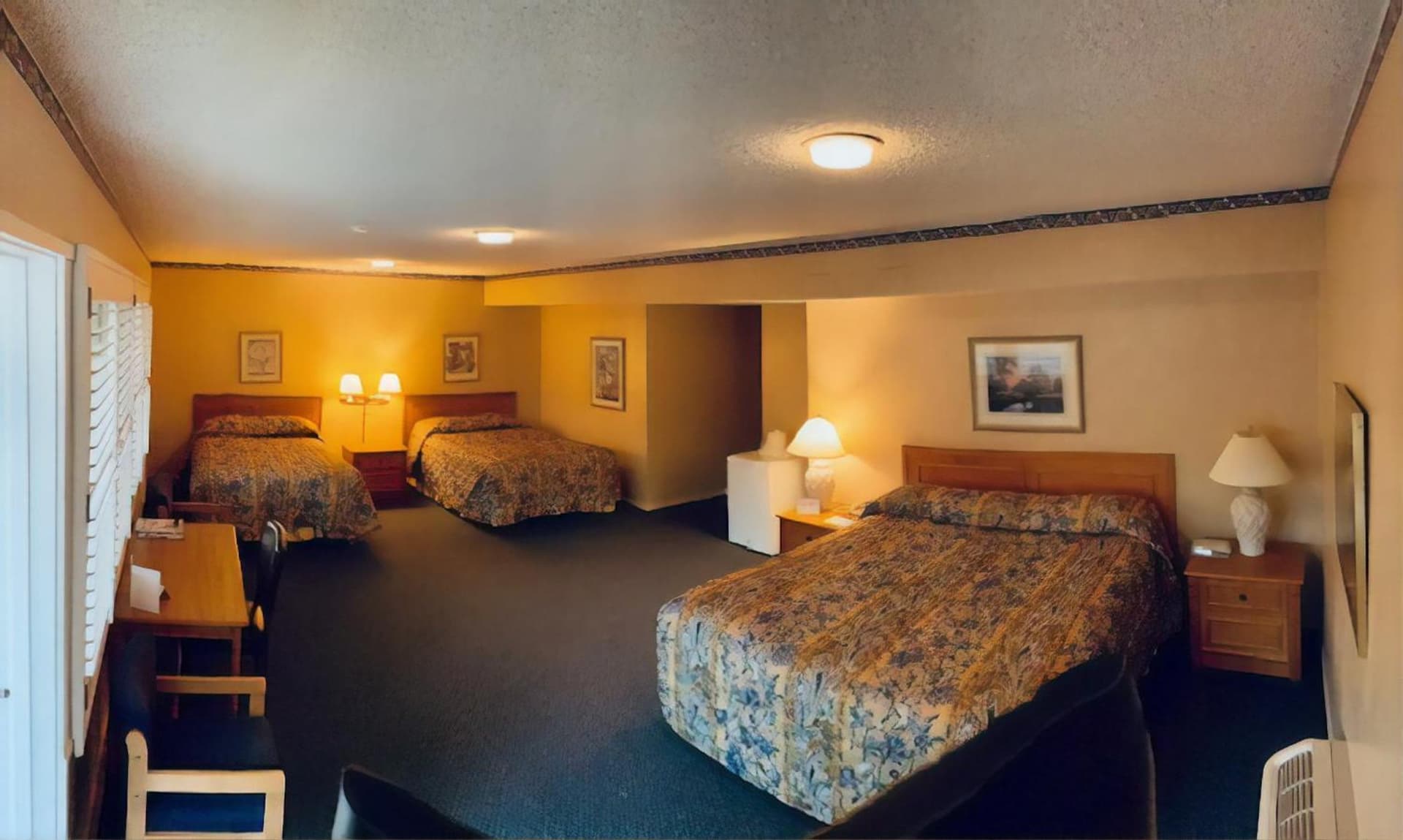Saga Motor Hotel Pasadena gallery photo in Pasadena, CA — image 23