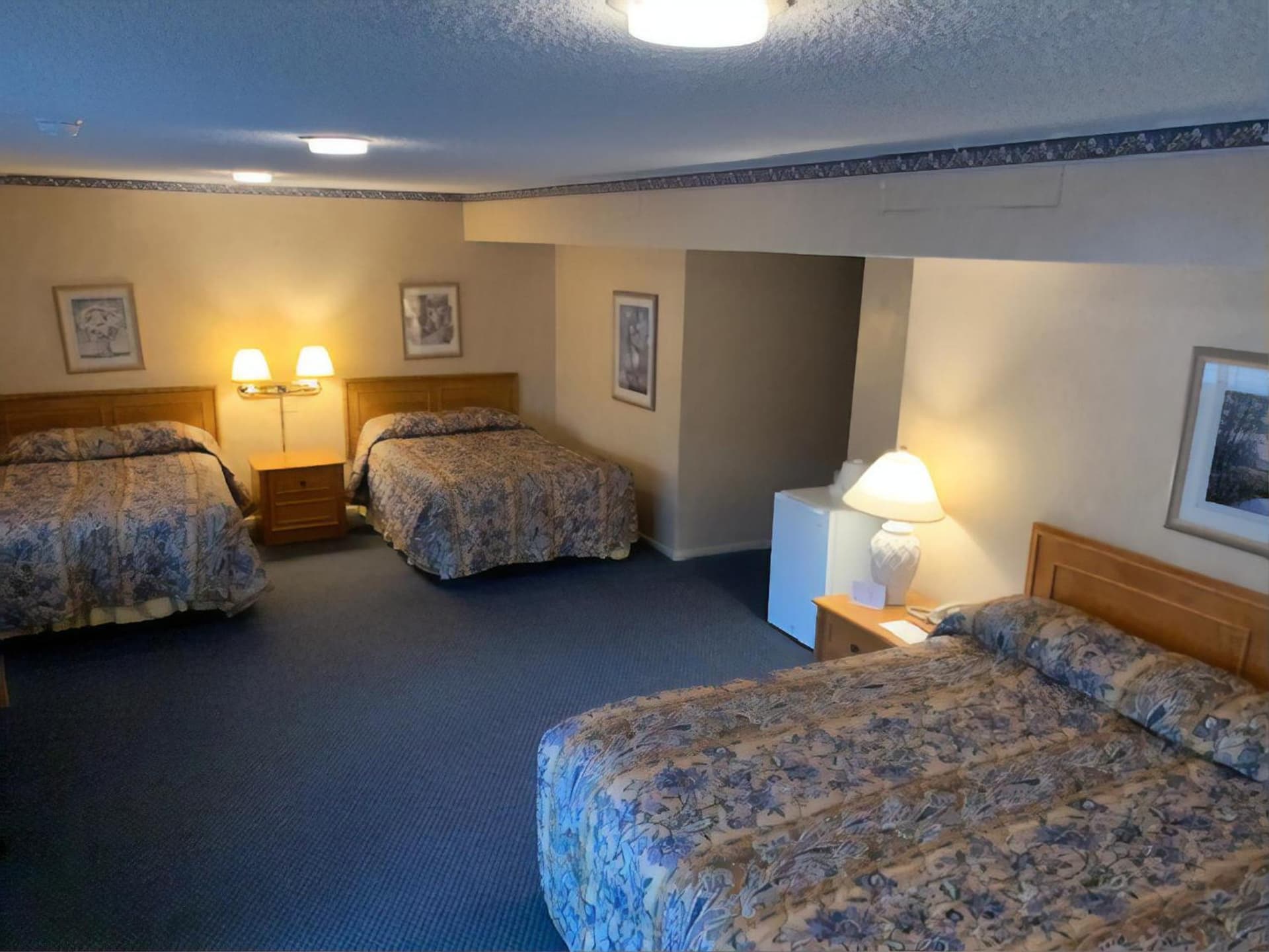 Saga Motor Hotel Pasadena gallery photo in Pasadena, CA — image 29