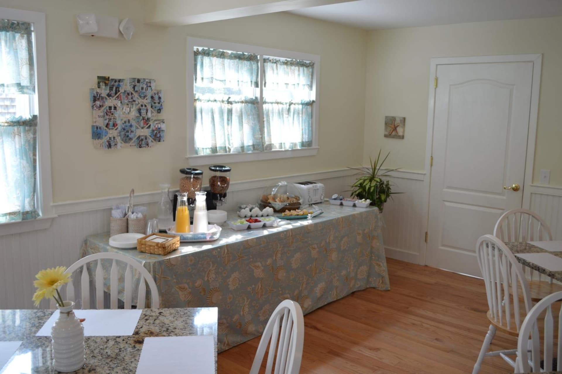 The Escape Inn gallery photo in South Yarmouth, MA — image 96