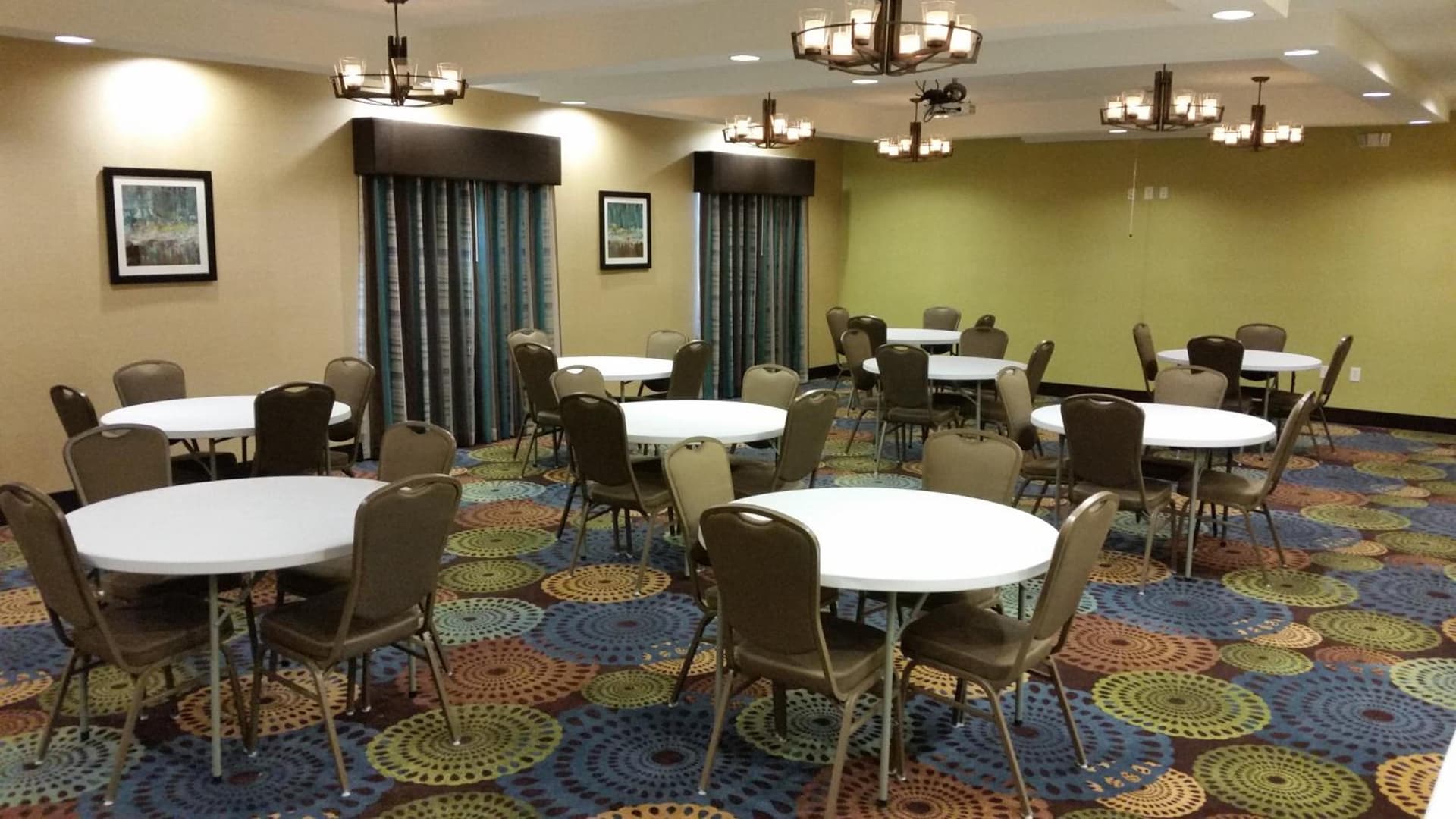 Holiday Inn Express and Suites Atascocita - Humble - Kingwood by IHG gallery photo in Humble, TX — image 41
