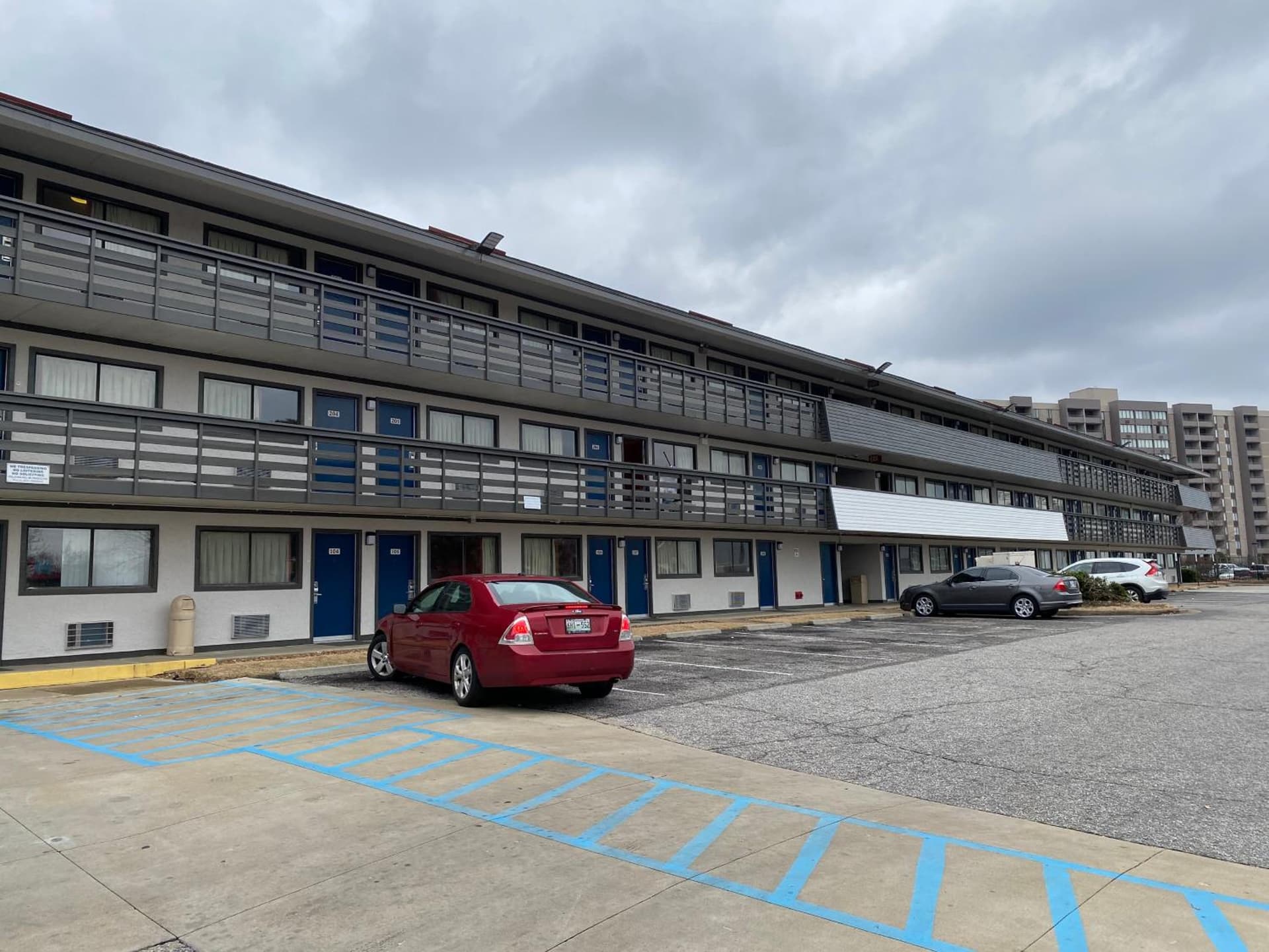 Motel 6-Memphis, TN - Downtown property views in Memphis, TN — gallery photo 3