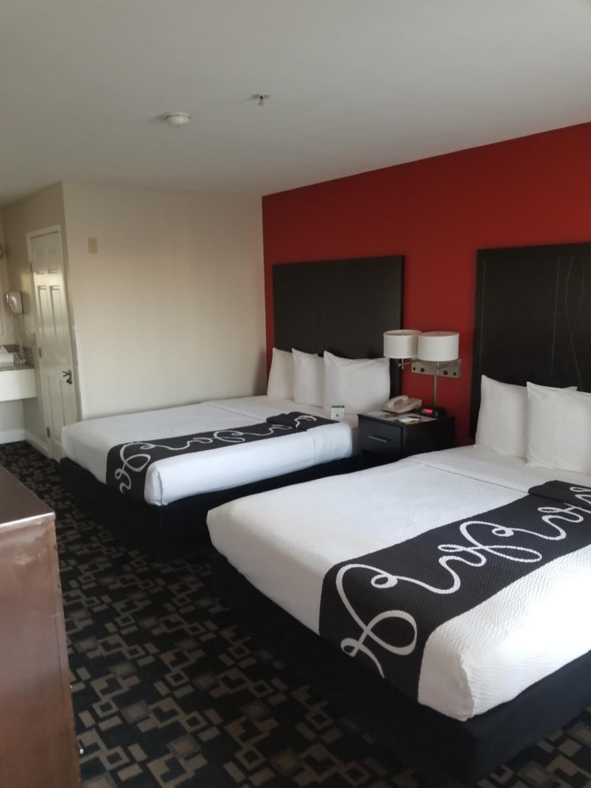 Ramada by Wyndham Oceanside gallery photo in Oceanside, CA — image 26
